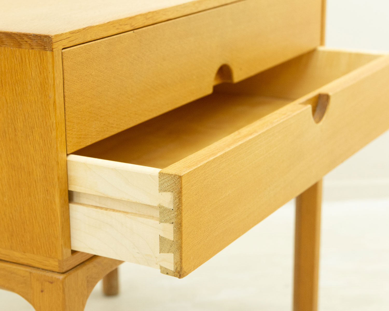 カイ・クリスチャンセン アクセルキアスゴー モデル384 チェスト