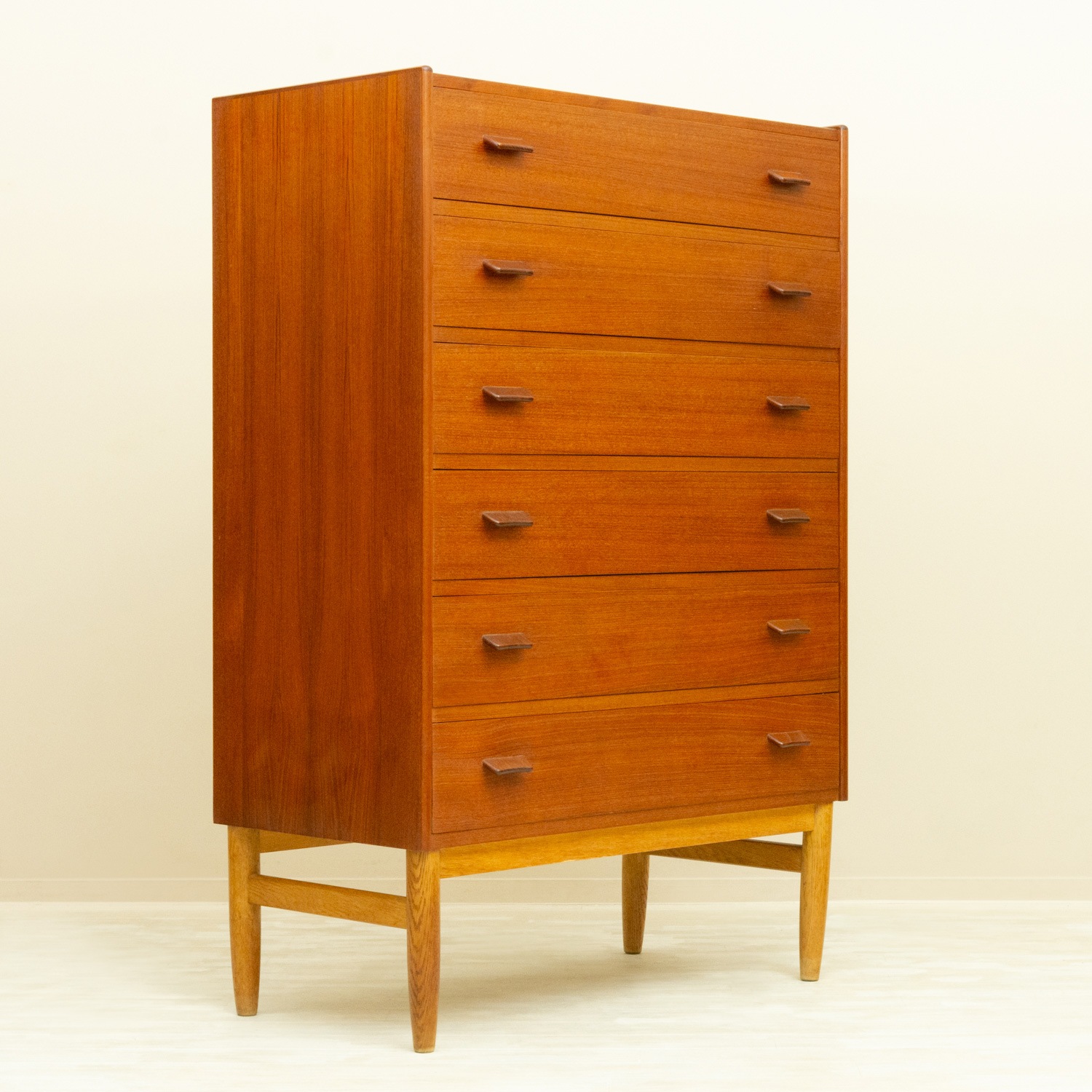 Teak Chest by Poul M. Volther�ʥݡ��롦M���ܥ륿����