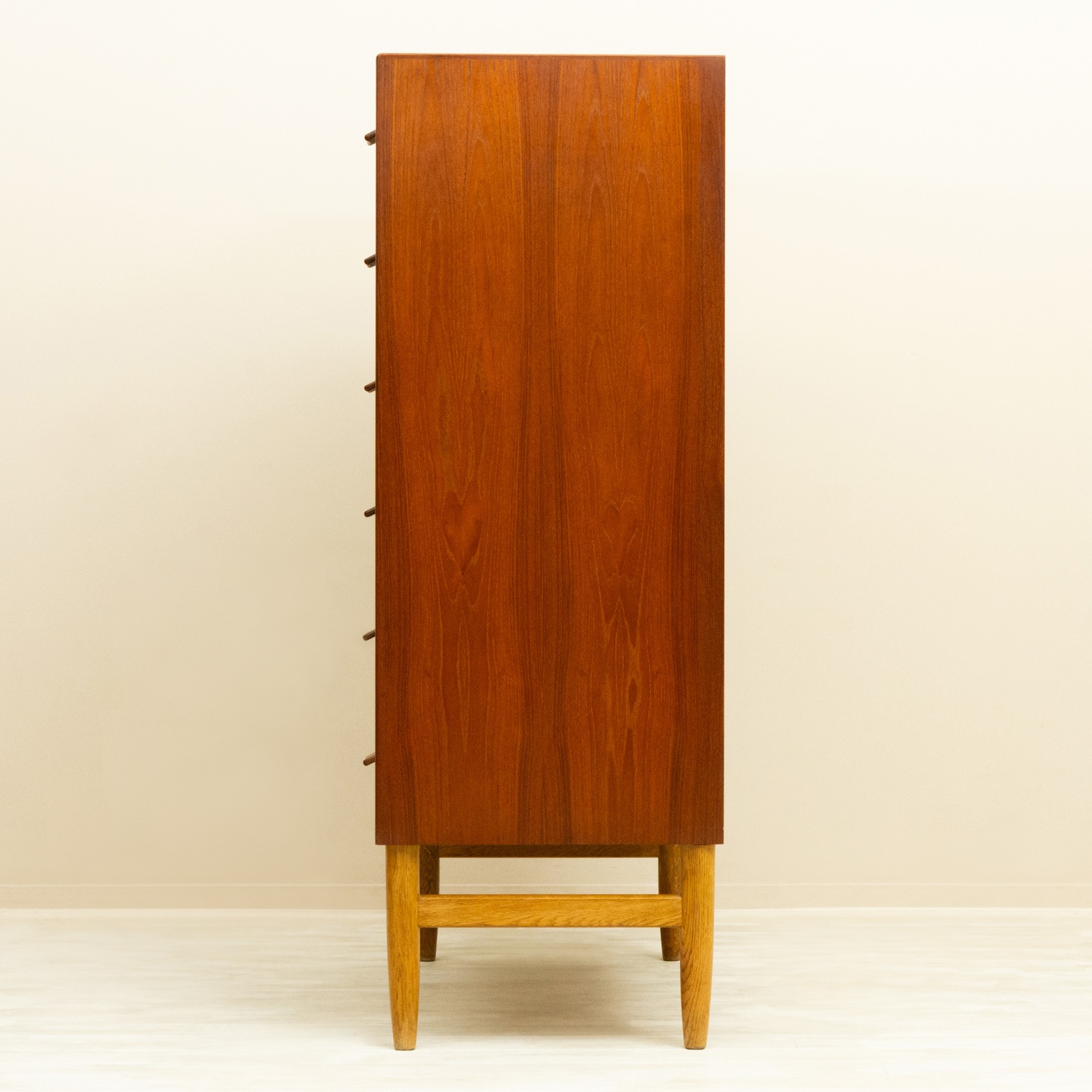Teak Chest by Poul M. Volther�ʥݡ��롦M���ܥ륿����