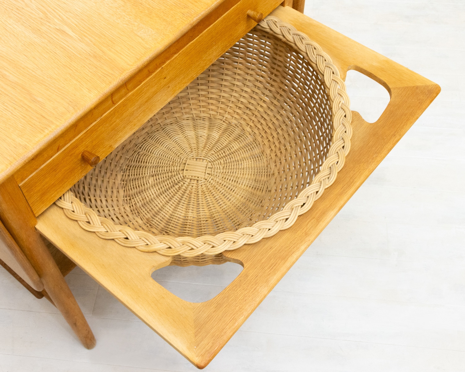 AT33 Sewing Table by Hans.J.Wegner(�ϥ󥹡�J���������ʡ�) ��������