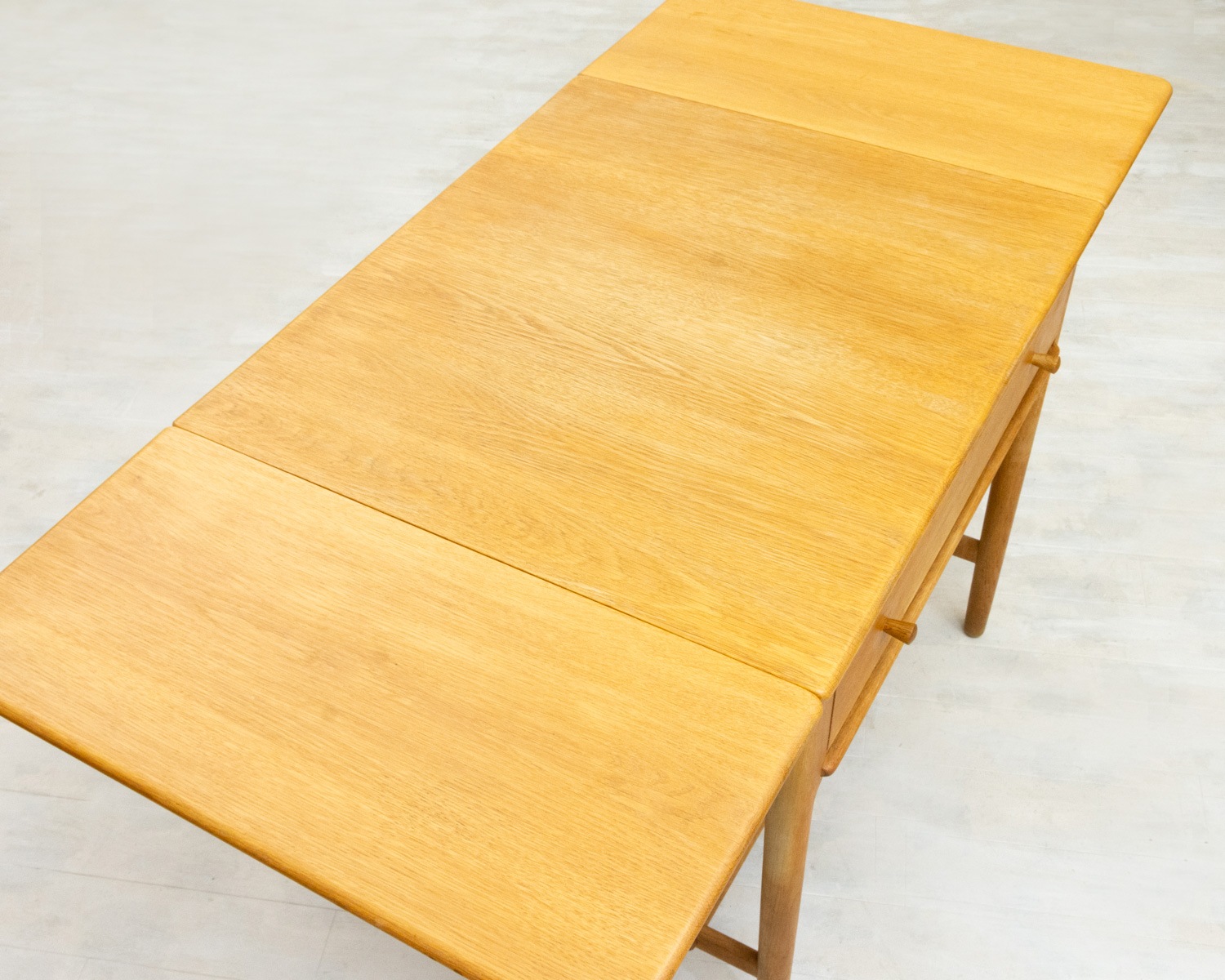 AT33 Sewing Table by Hans.J.Wegner(�ϥ󥹡�J���������ʡ�) ��������