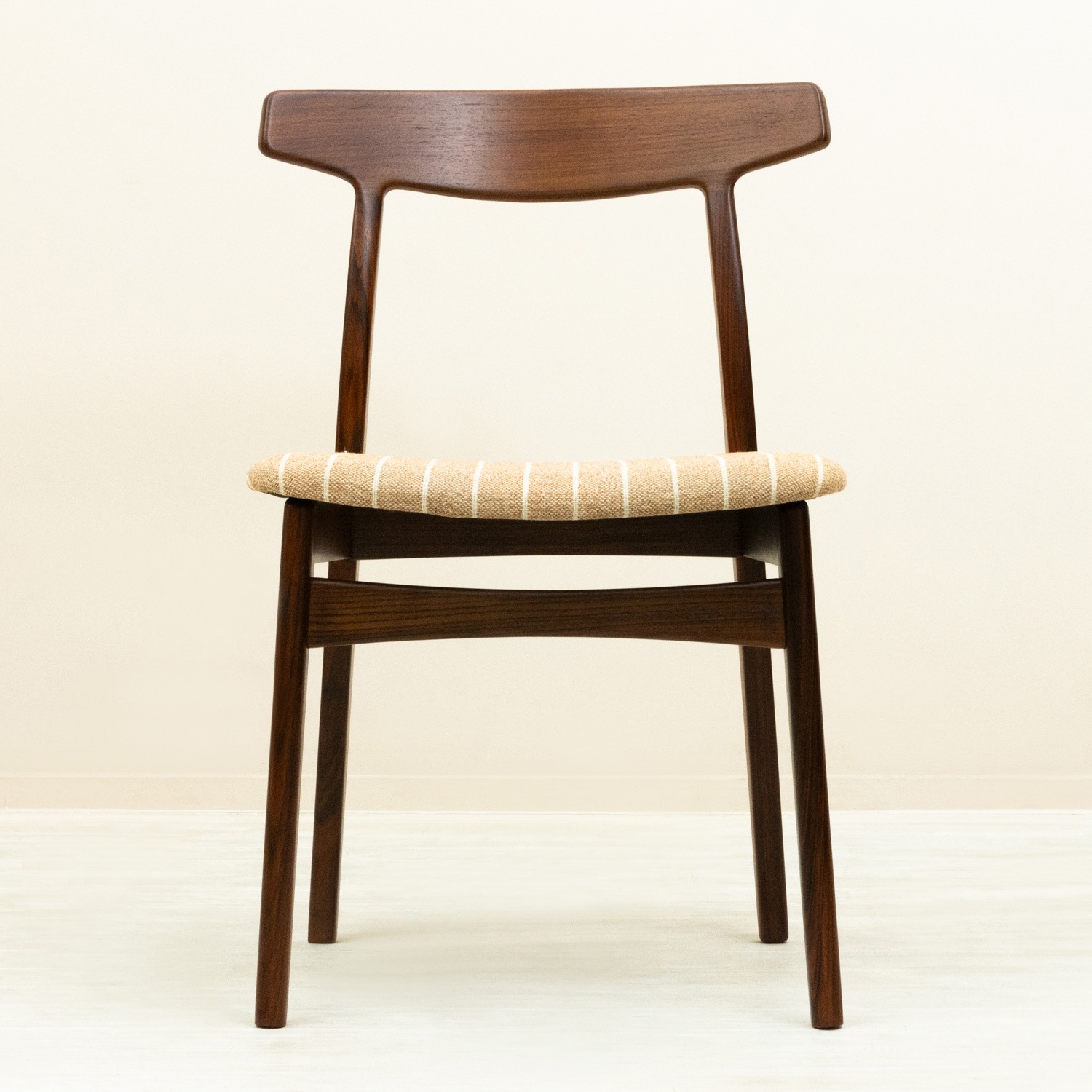 ��2�ӥ��åȡۥ����˥󥰥����� �إ˥󥰡������̥�� �ʥ��������åɡ�Bruno Hansen������Dining Chair by Henning Kjaernulf Rosewood, 1950s