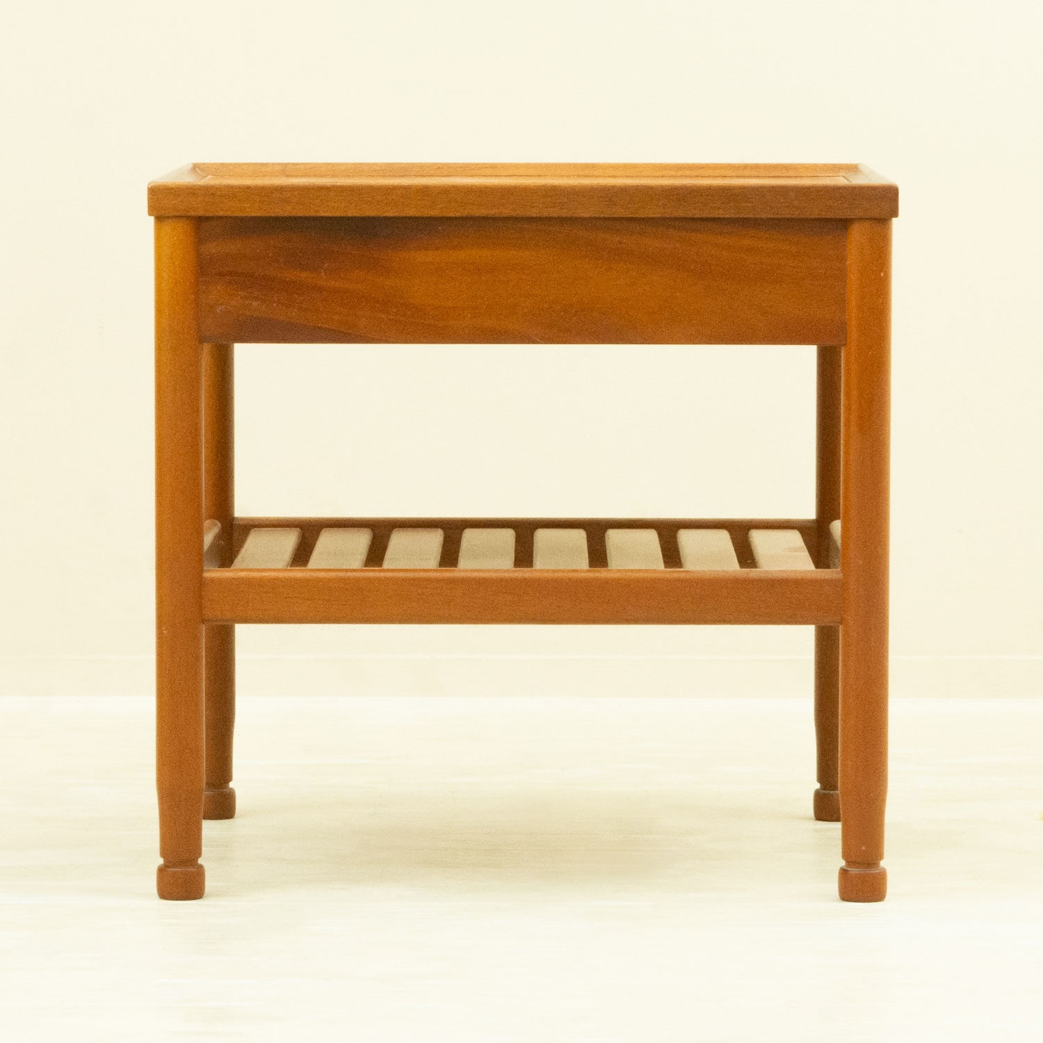 ���⡼��������� �������� ��Teak Small Chest with Drawer & Shelf���̲�������ơ������ǥ�ޡ�������3�ع�¤���ʥ��ڡ�����Ǽ��