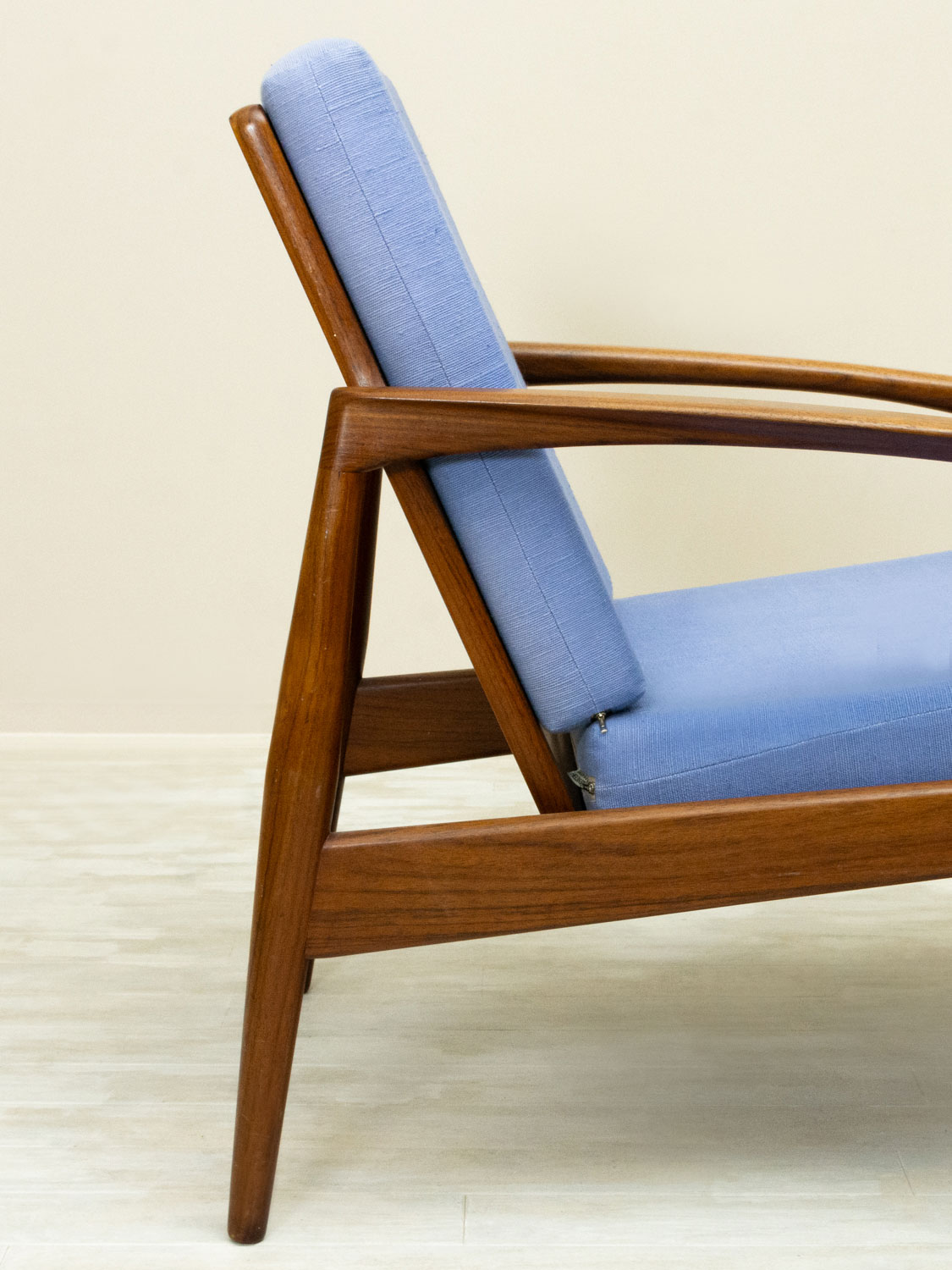 #121 Easy chair by Kai Kristiansen