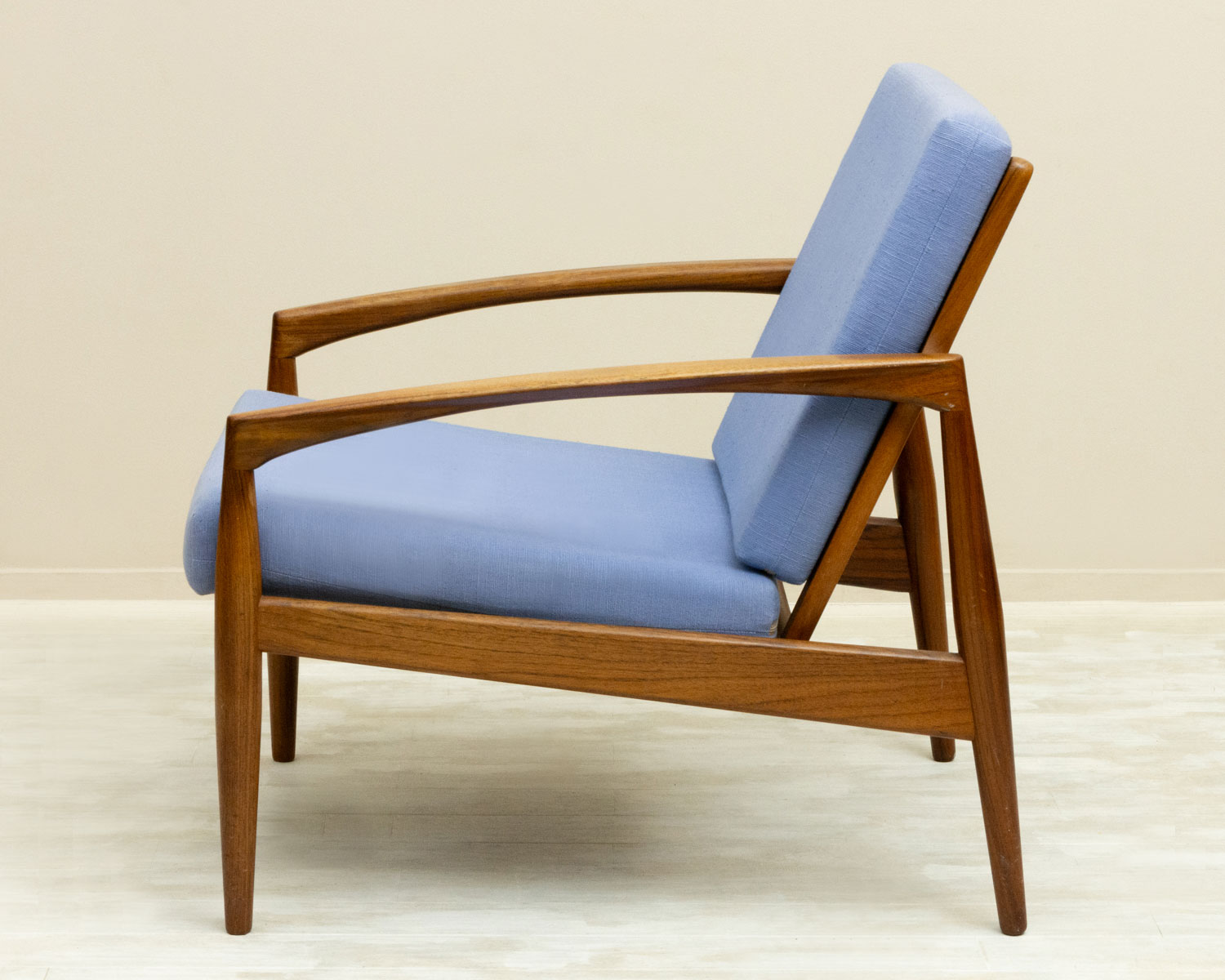 #121 Easy chair by Kai Kristiansen