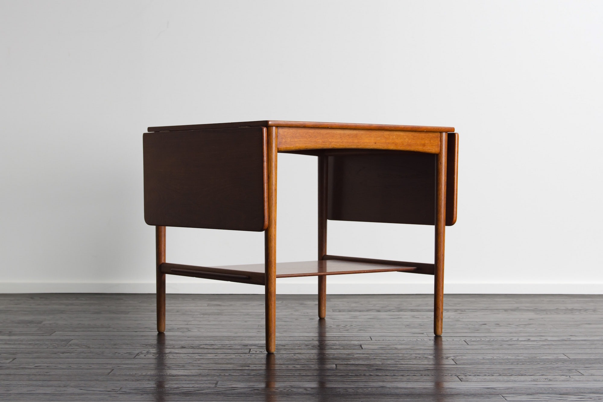 サイドテーブル ウェグナー 北欧ヴィンテージ家具の通販