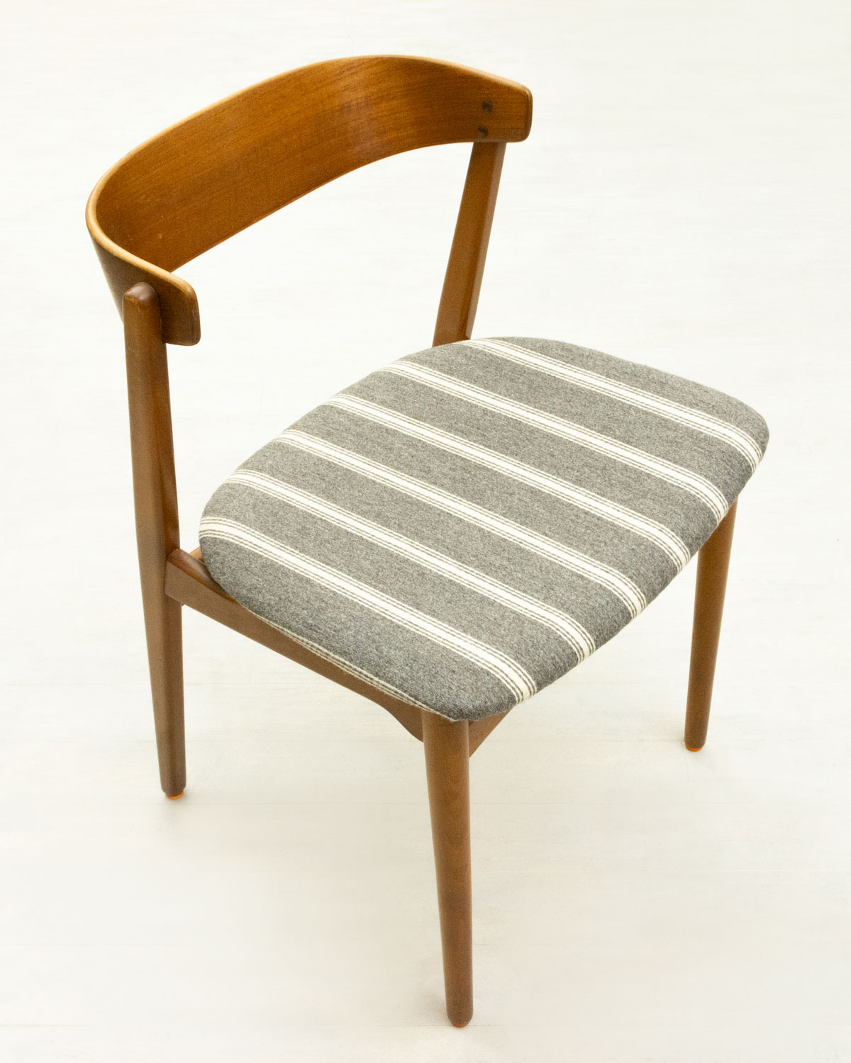 ��2�ӥ��åȡ�Dining Chair