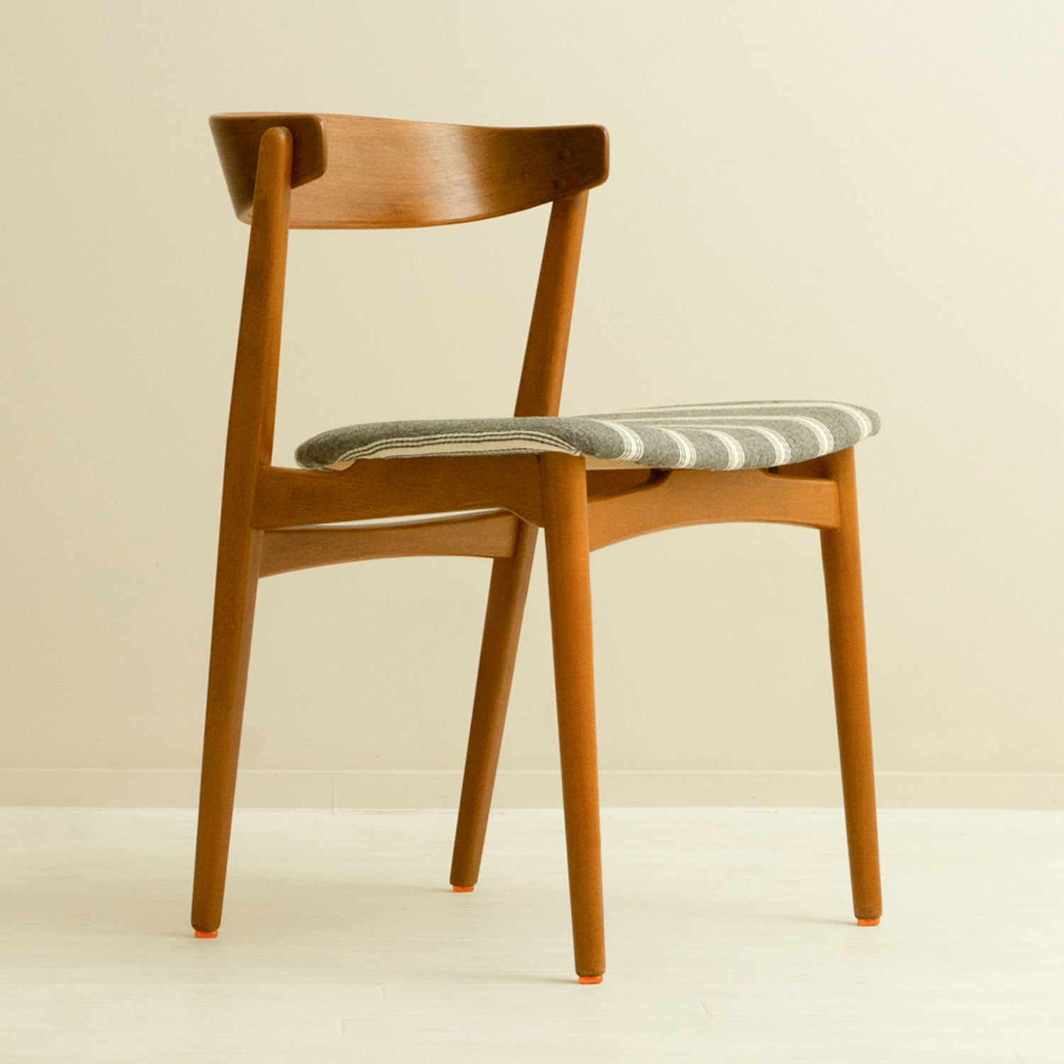 2ӥåȡDining Chair