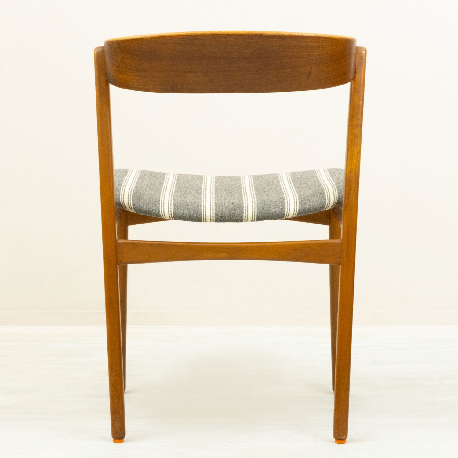 ��2�ӥ��åȡ�Dining Chair