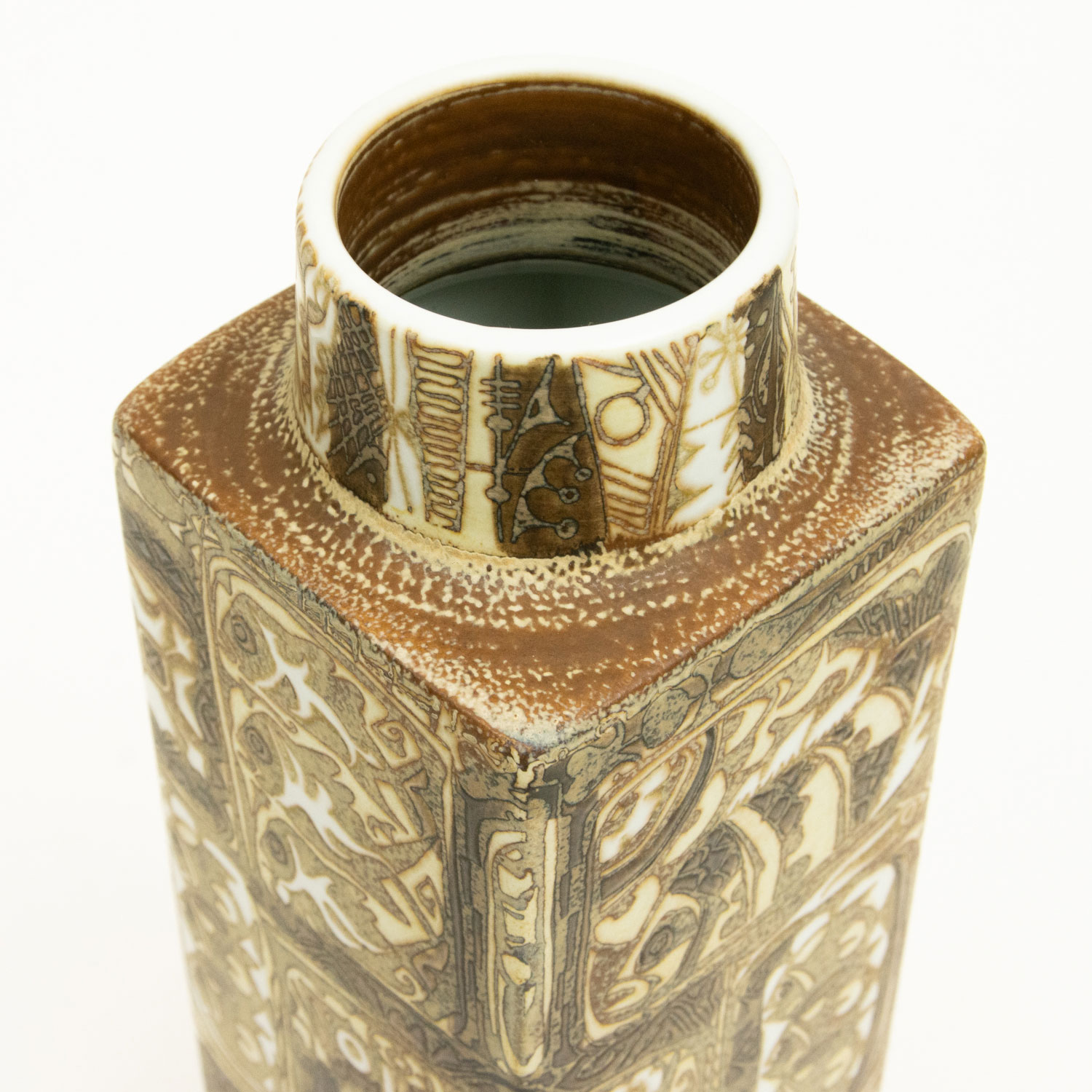 ������륳�ڥ�ϡ����� BACA ���ӡ�BACA Vase by Nils Thorsson �̲�������ơ���ƫ��