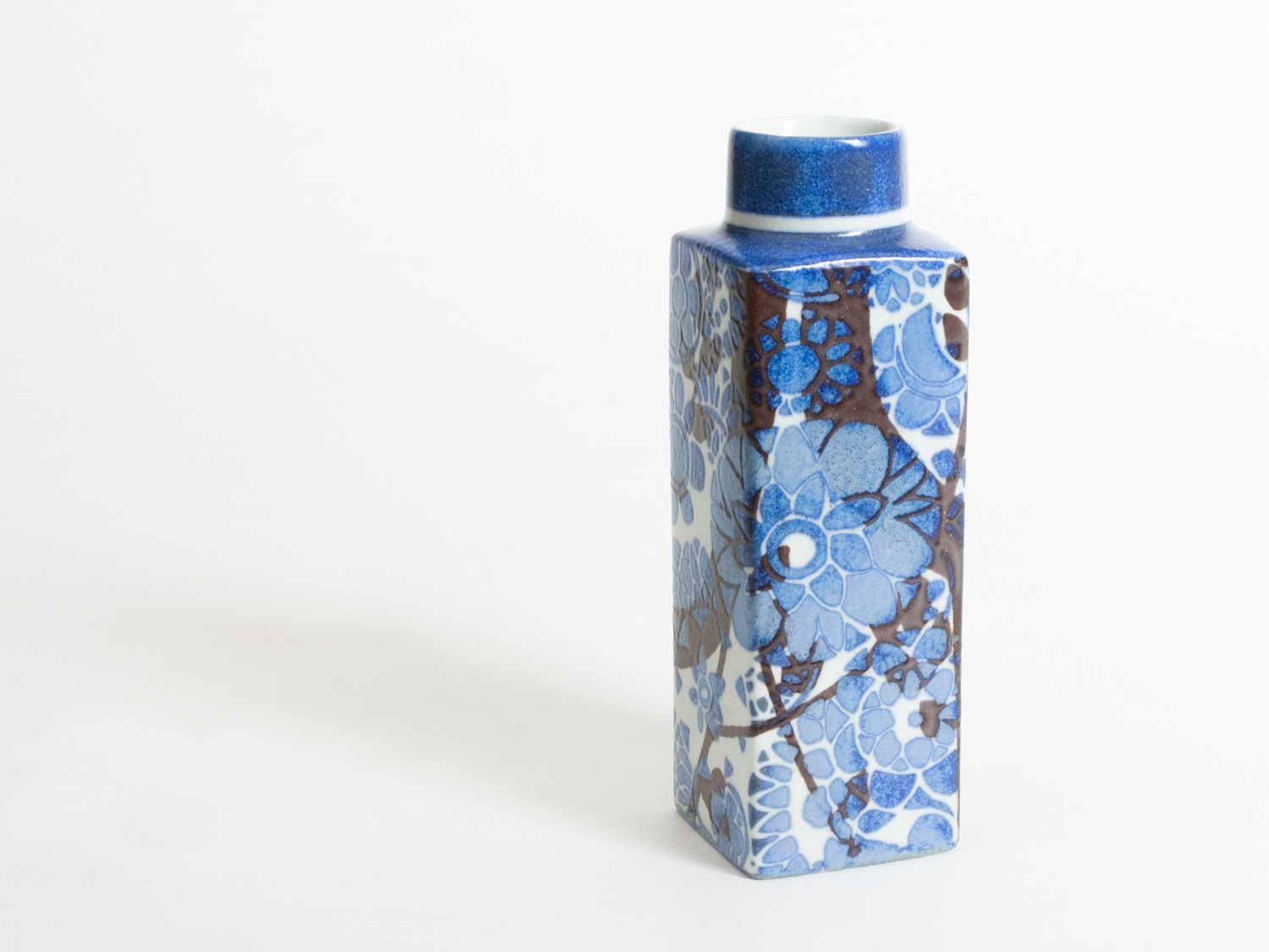 Royal Copenhagen ������륳�ڥ�ϡ����� ���ӡ� Baca Vase by Johanne Gerber �̲�������ơ���ƫ�� 