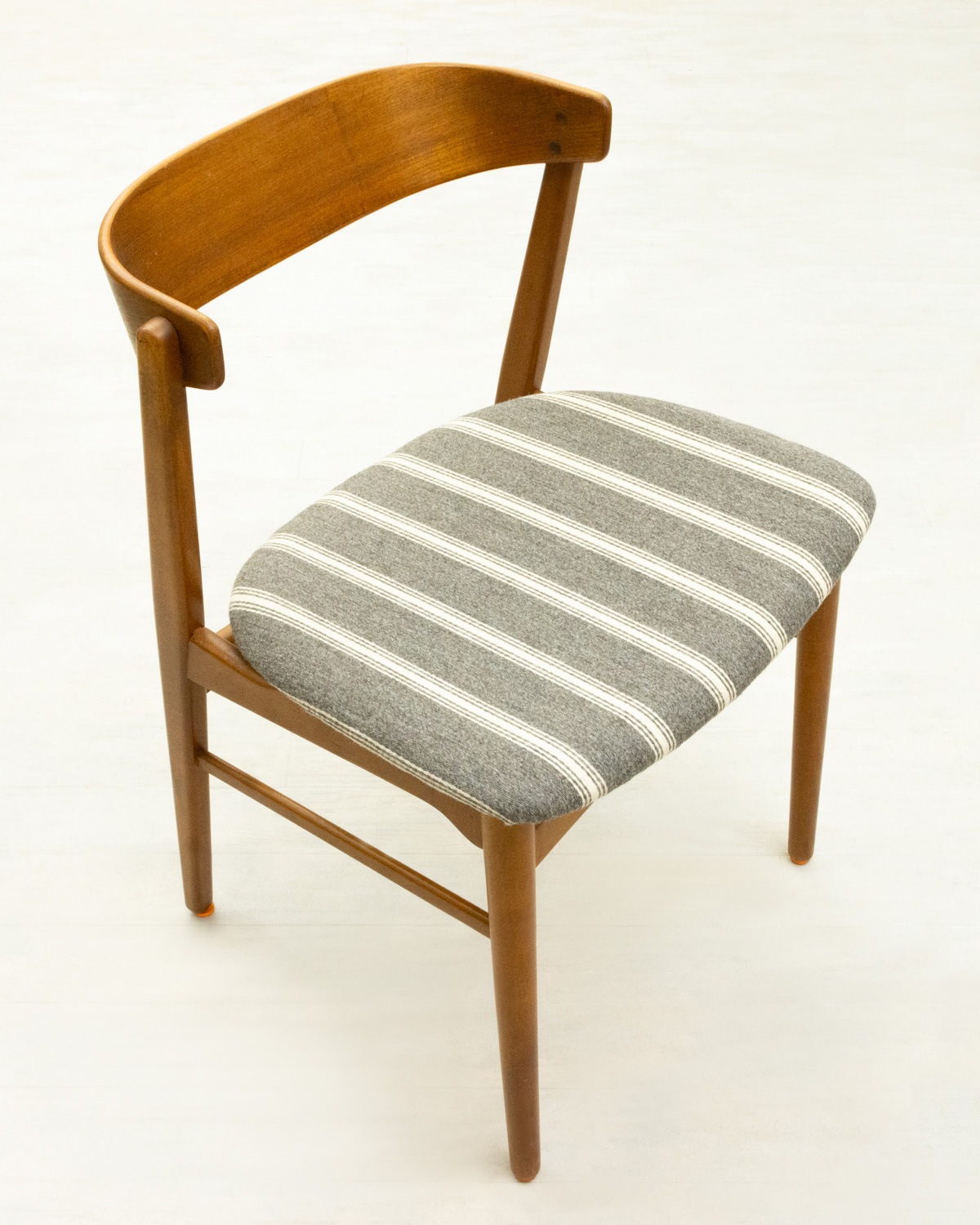 ��2�ӥ��åȡ�Dining Chair
