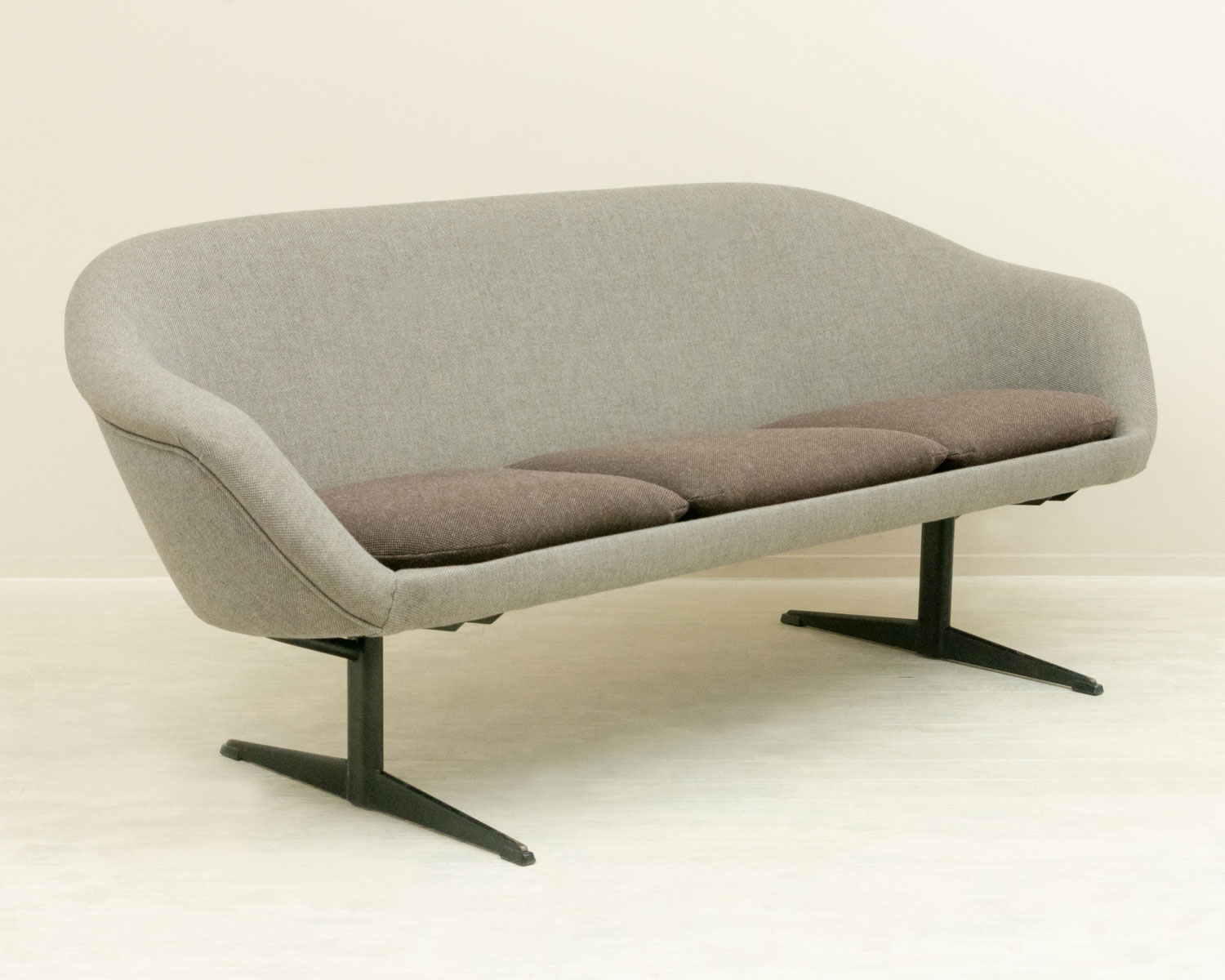 3 Seater Sofa �̲�������ơ������ե������ͳݤ�