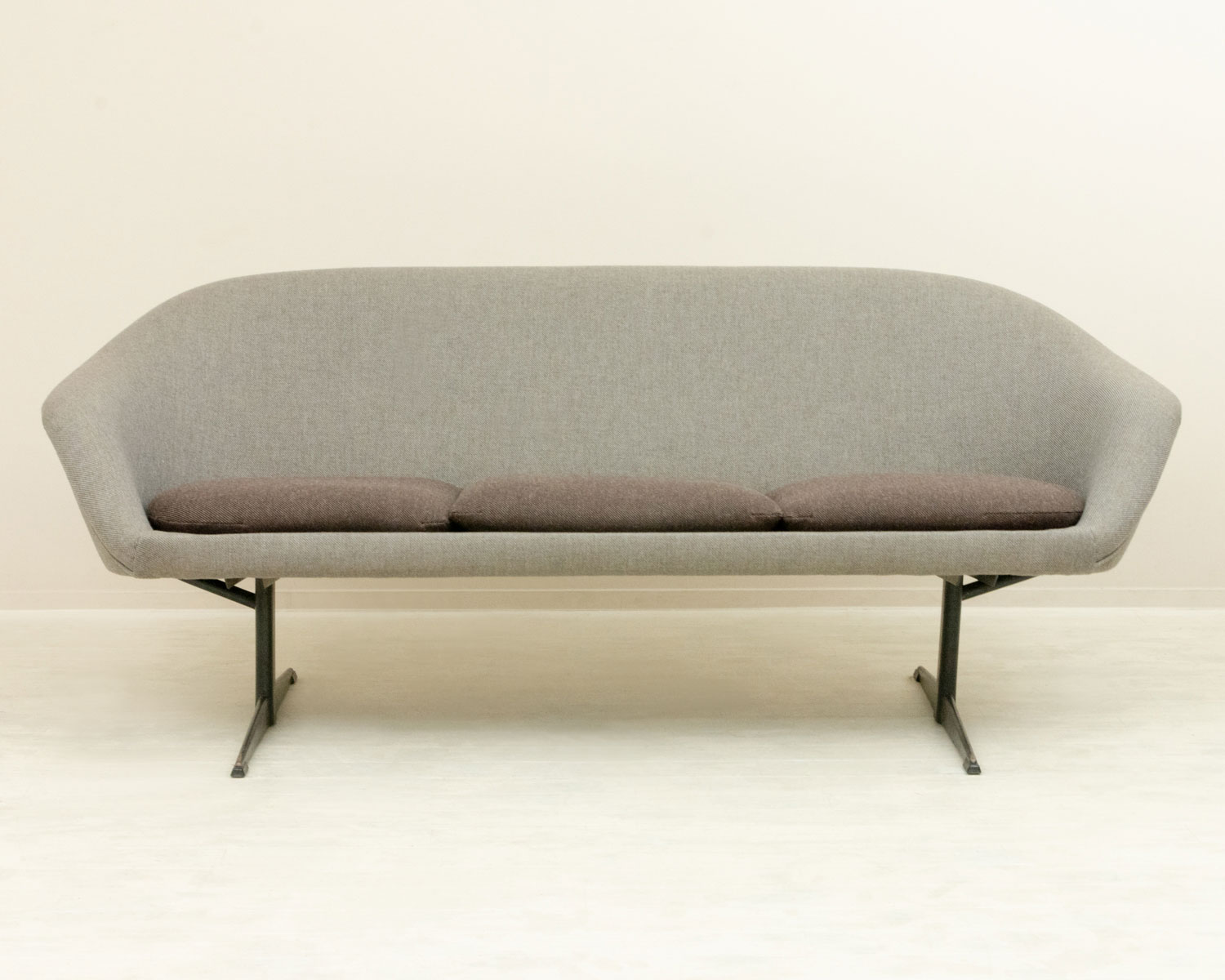 3 Seater Sofa �̲�������ơ������ե������ͳݤ�