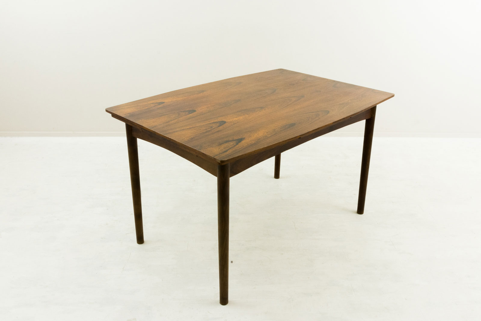 Rosewood Extension Dining Table