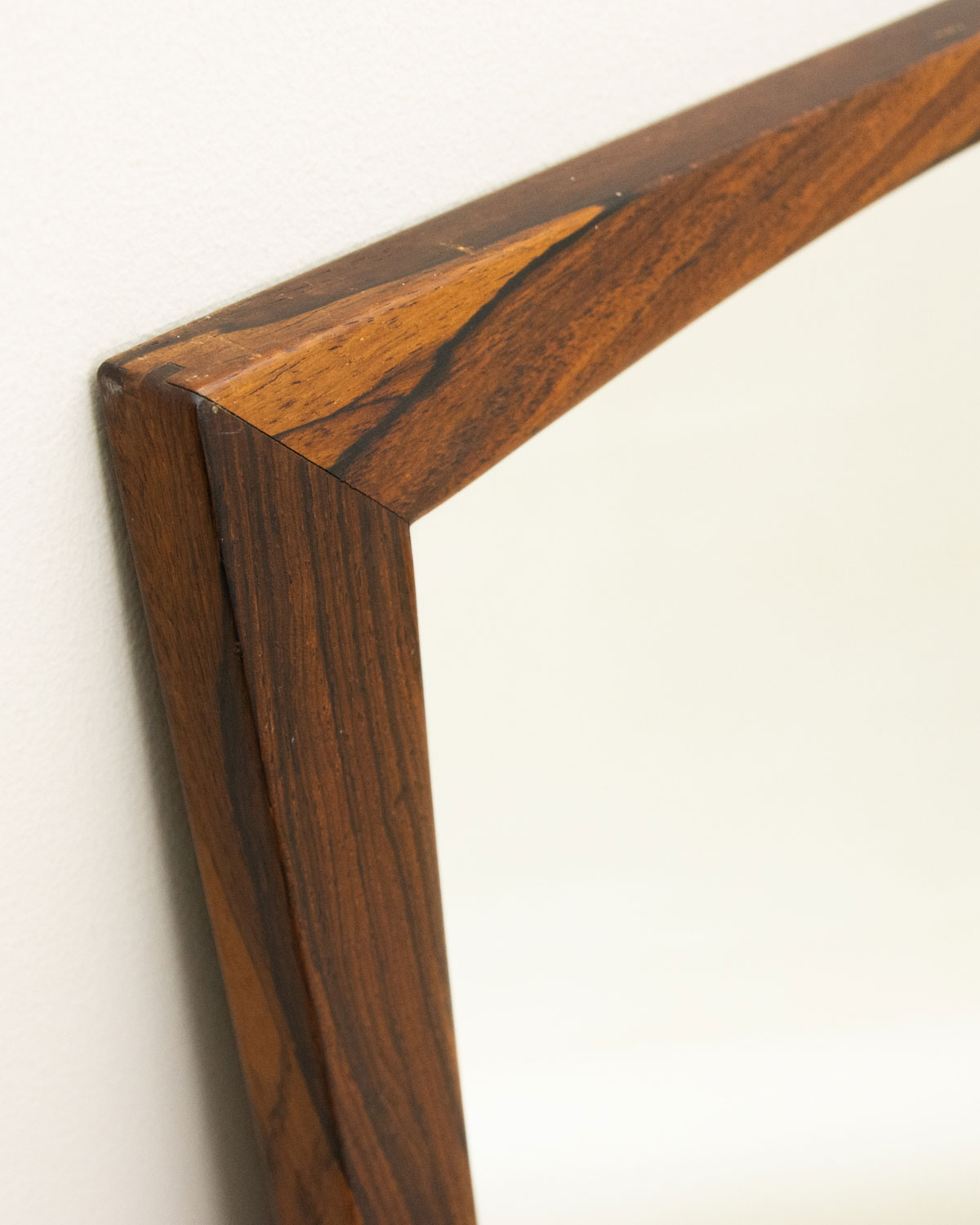 #103 Rosewood Mirror by Aksel Kjersgaard(�������롦����������)