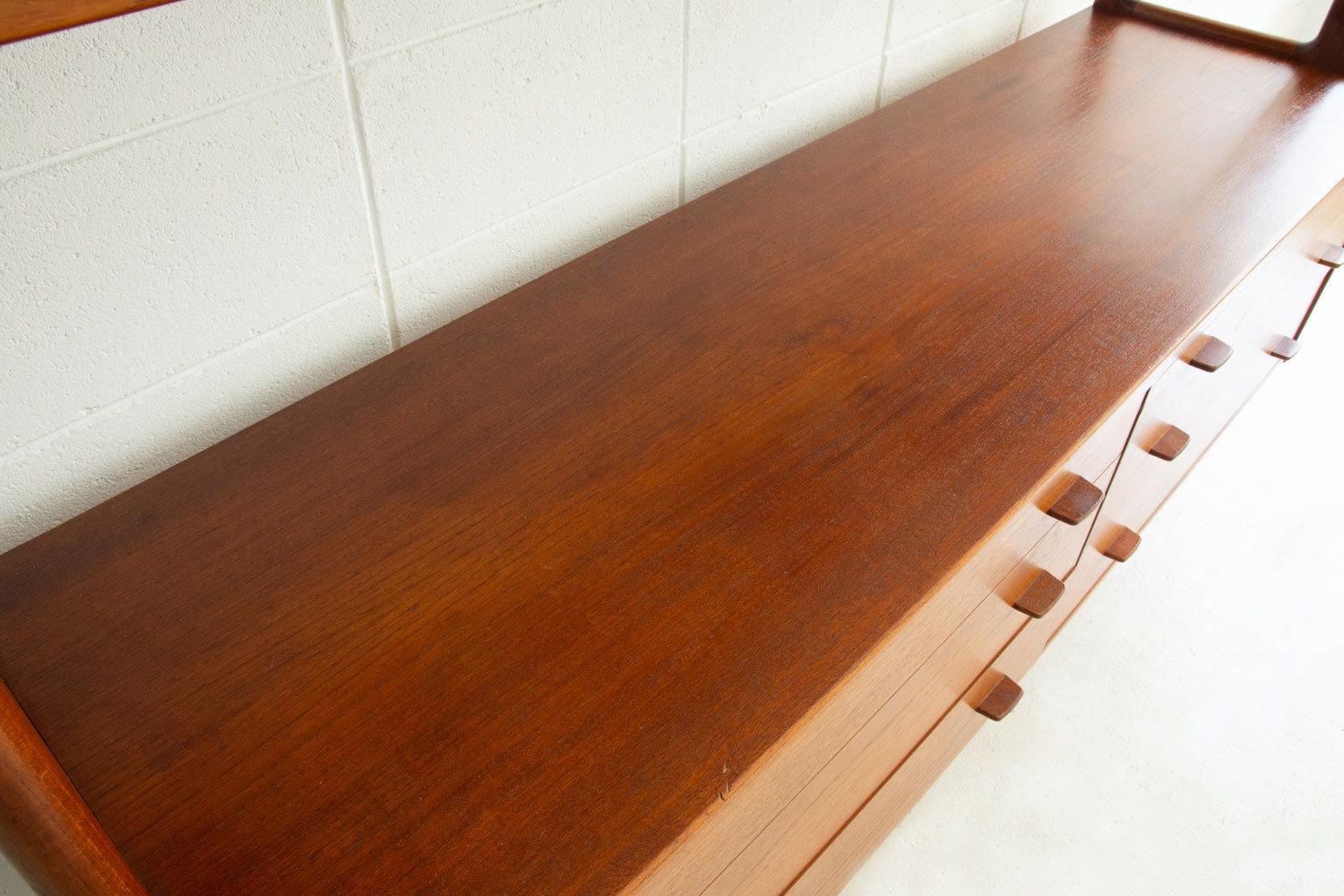 Hans J. Wegner�ʥϥ󥹡�J���������ʡ��� RY20 Cabinet �̲�������ơ��� | �������ࡦ����ӥͥå�