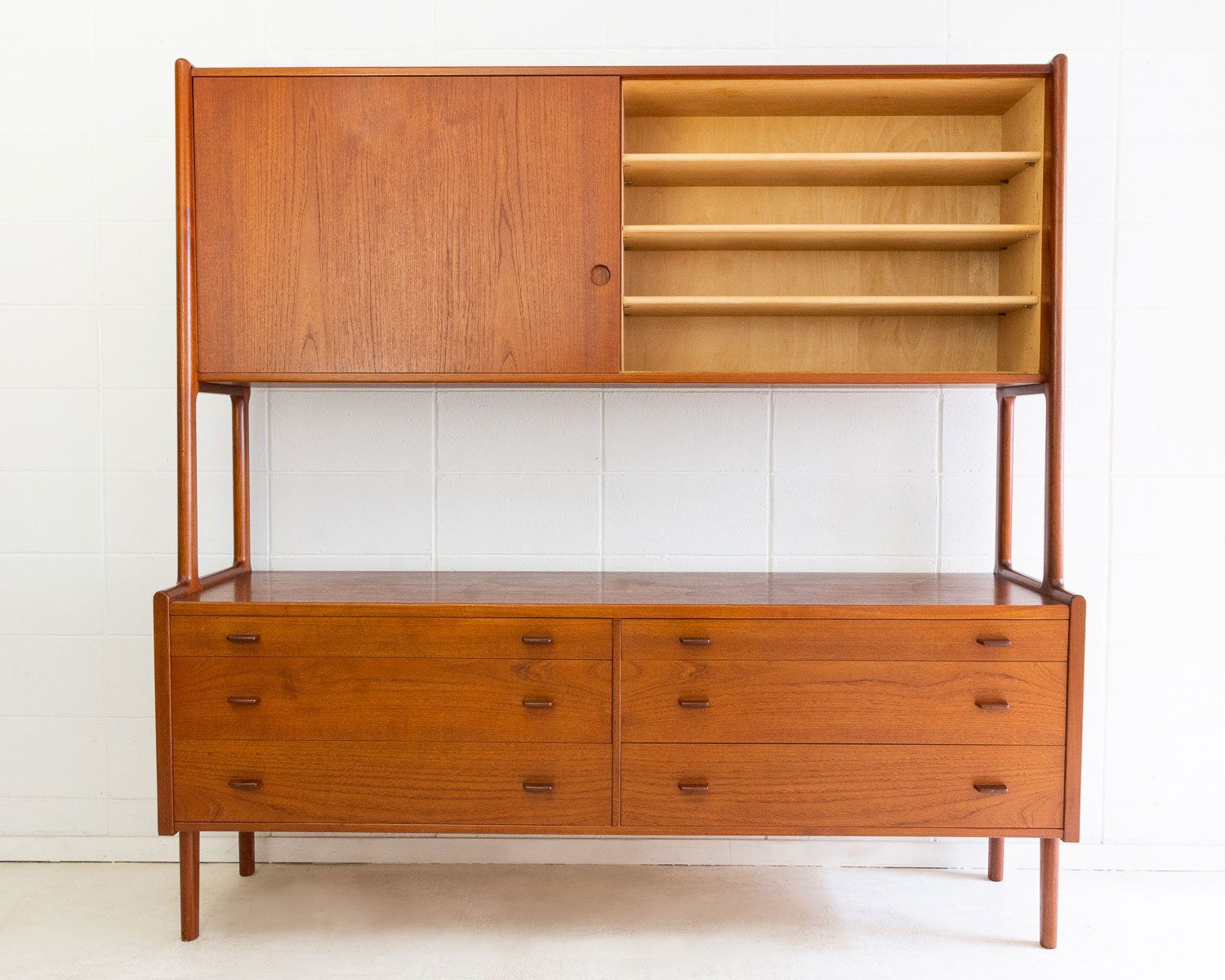 Hans J. Wegner�ʥϥ󥹡�J���������ʡ��� RY20 Cabinet �̲�������ơ��� | �������ࡦ����ӥͥå�