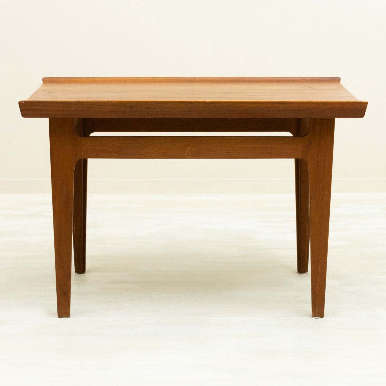FD535 Side Table by Fin Juhl(�ե��󡦥桼��)