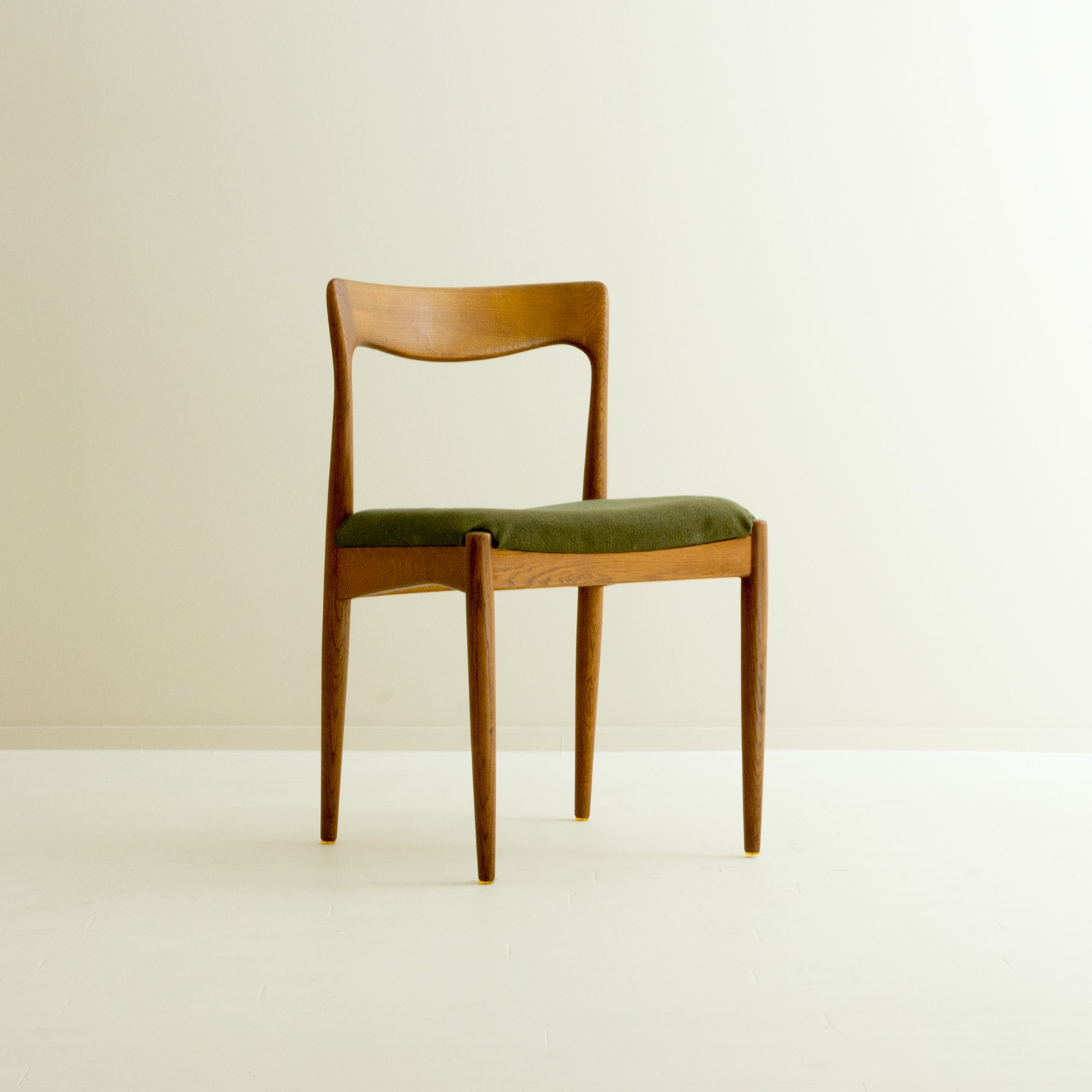 13_000000001169.jpg?1678209903