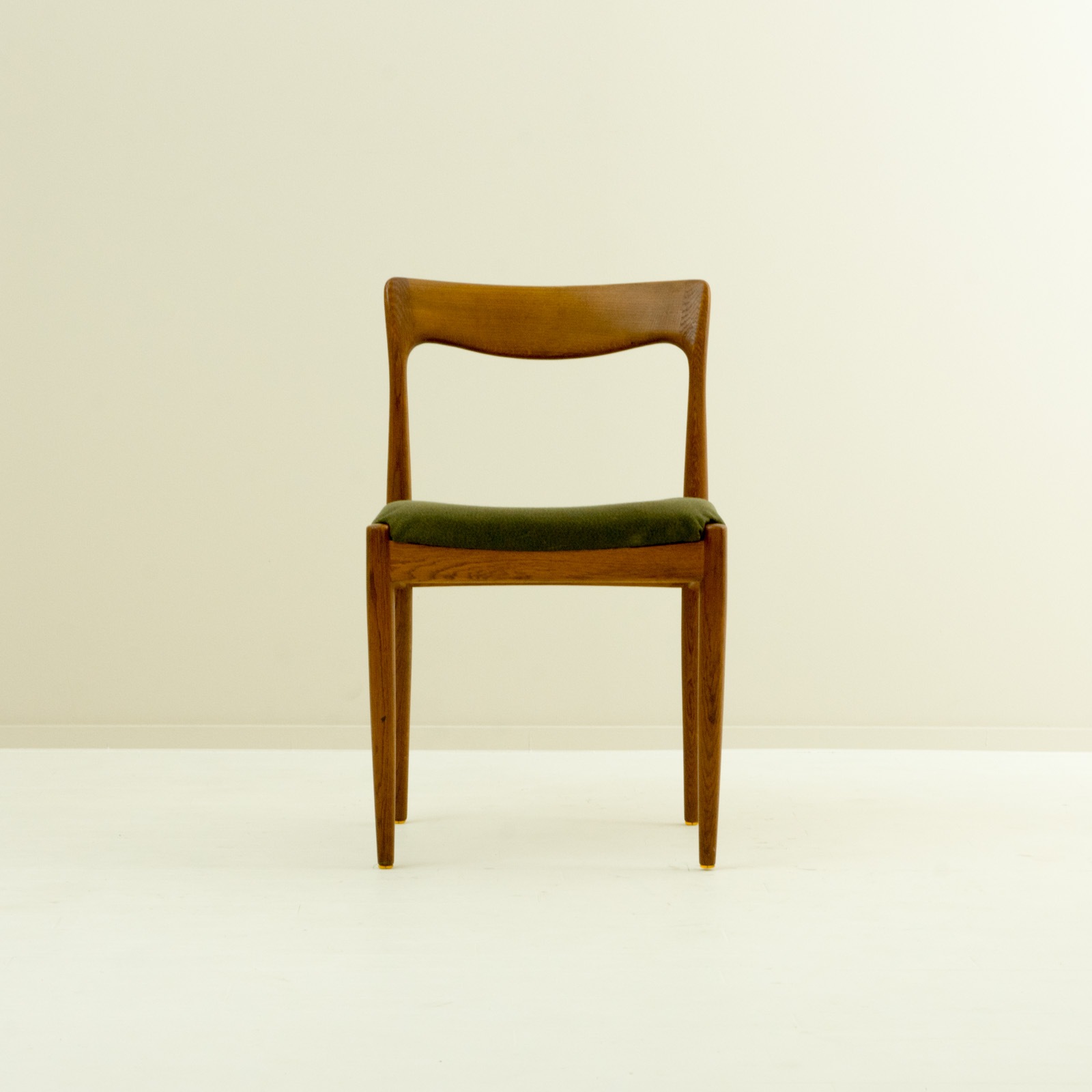 ڣӥåȡDining Chair by Arne Vodder