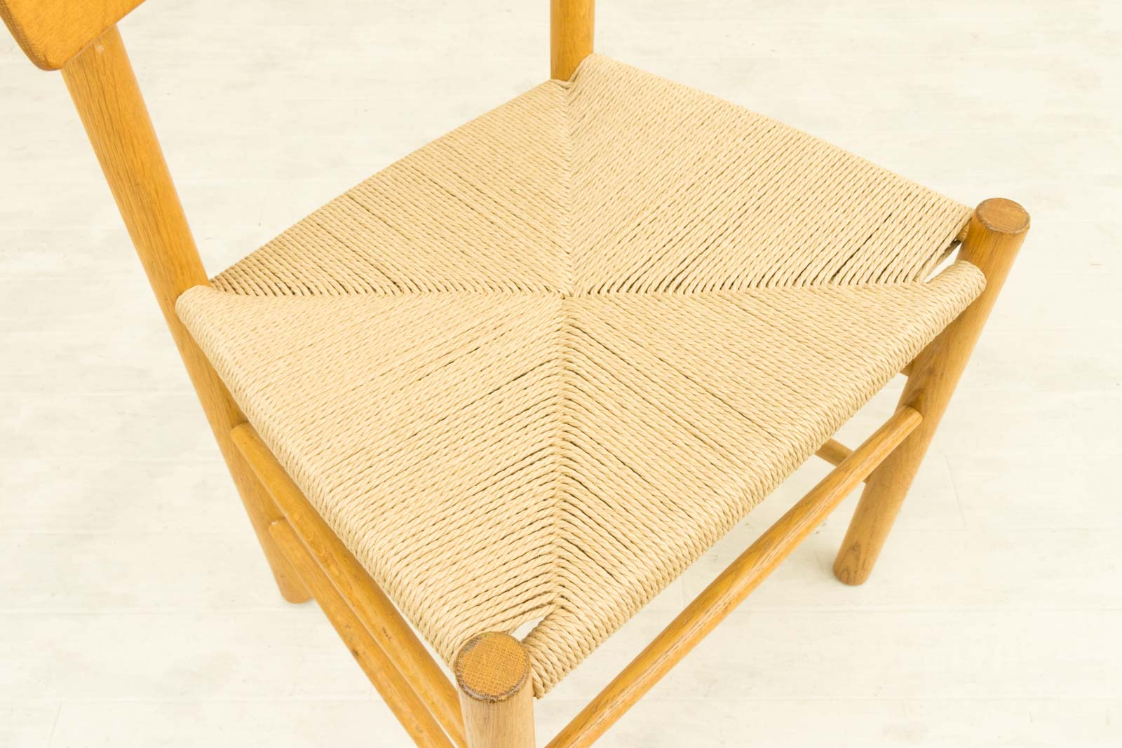 2ӥåȡJ39 Dining Chair by Borge Mogensen