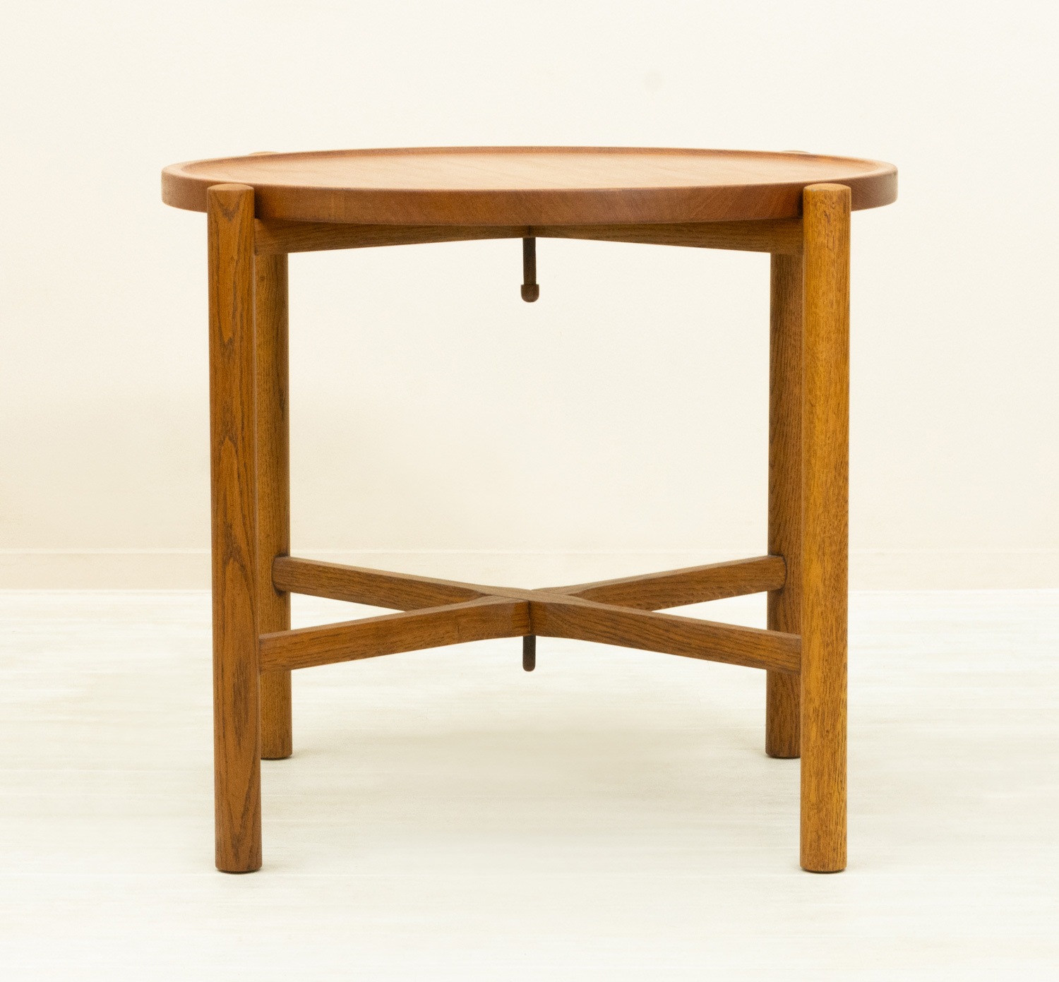 PP35 Cocktail Table by Hans J. Wegner