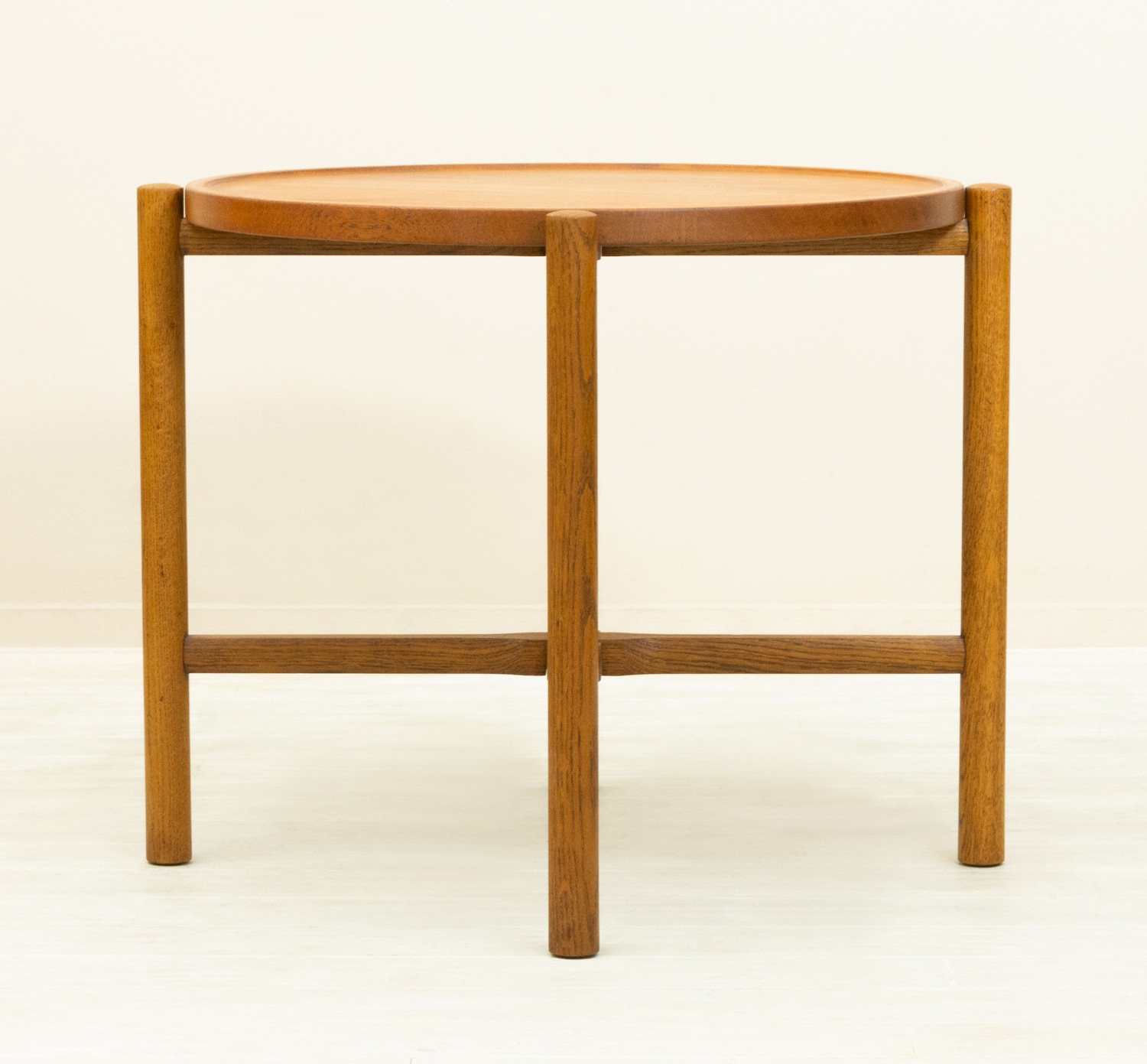 PP35 Cocktail Table by Hans J. Wegner
