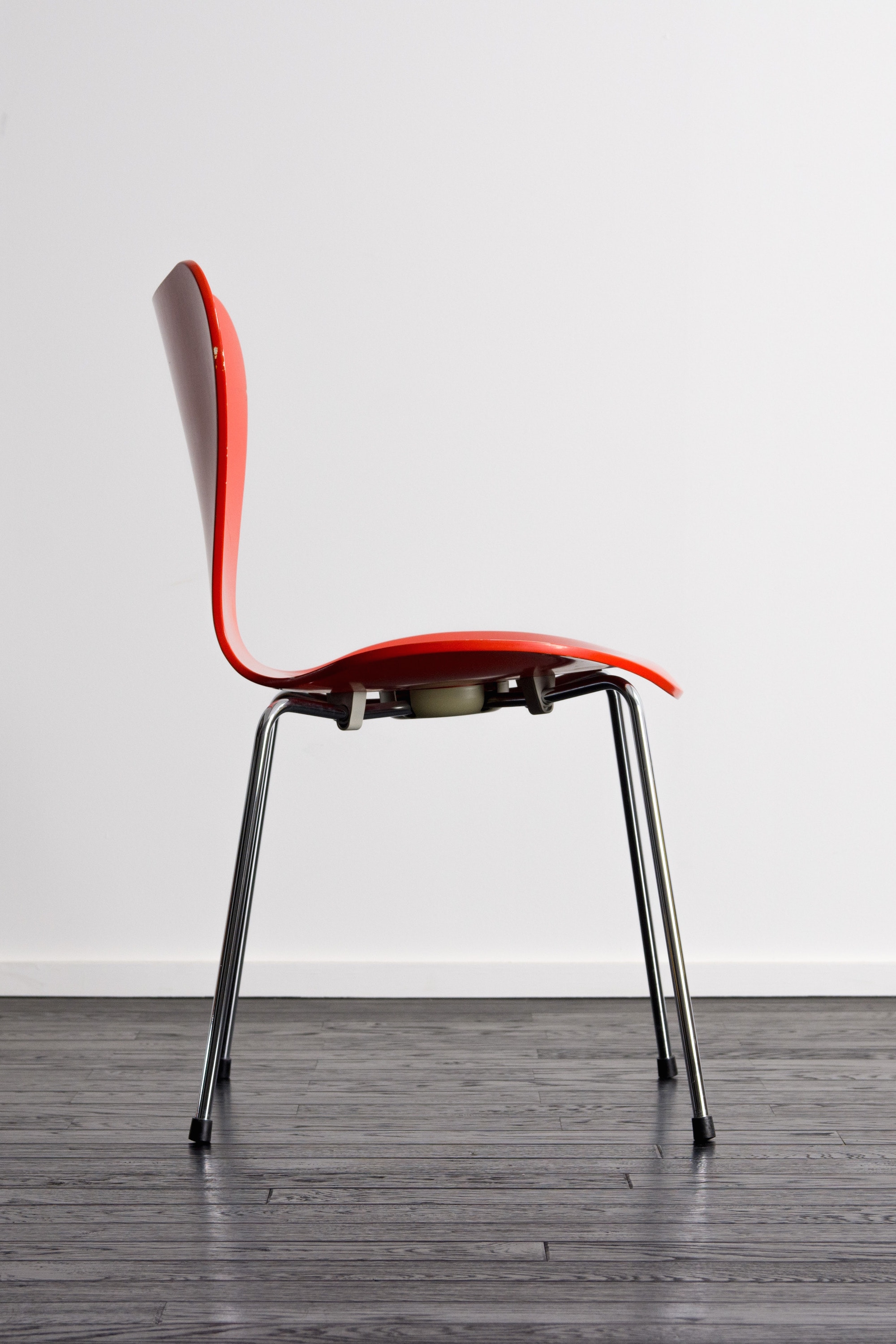 FH3107 Seven chair by Arne Jacobsen