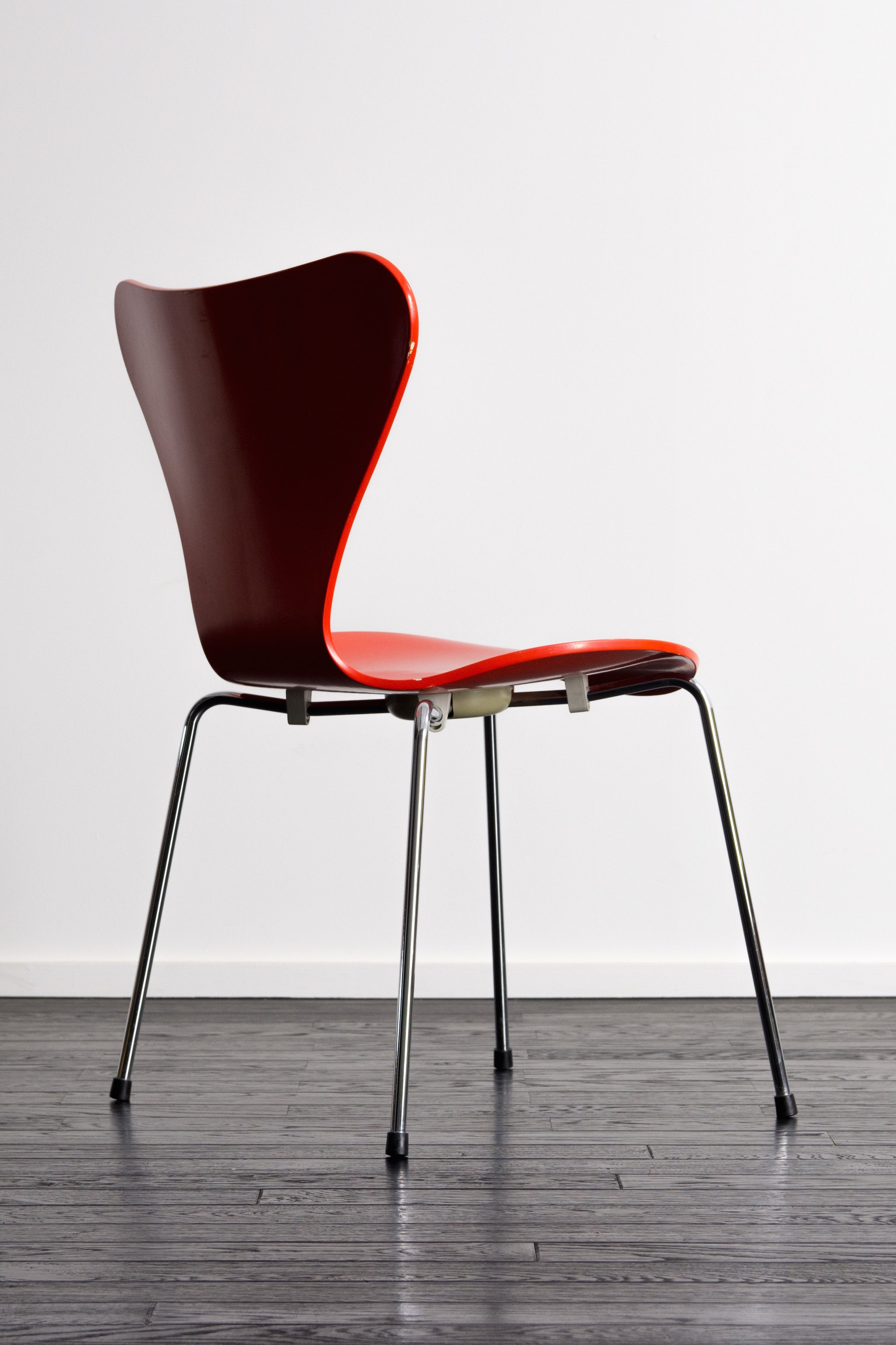 FH3107 Seven chair by Arne Jacobsen