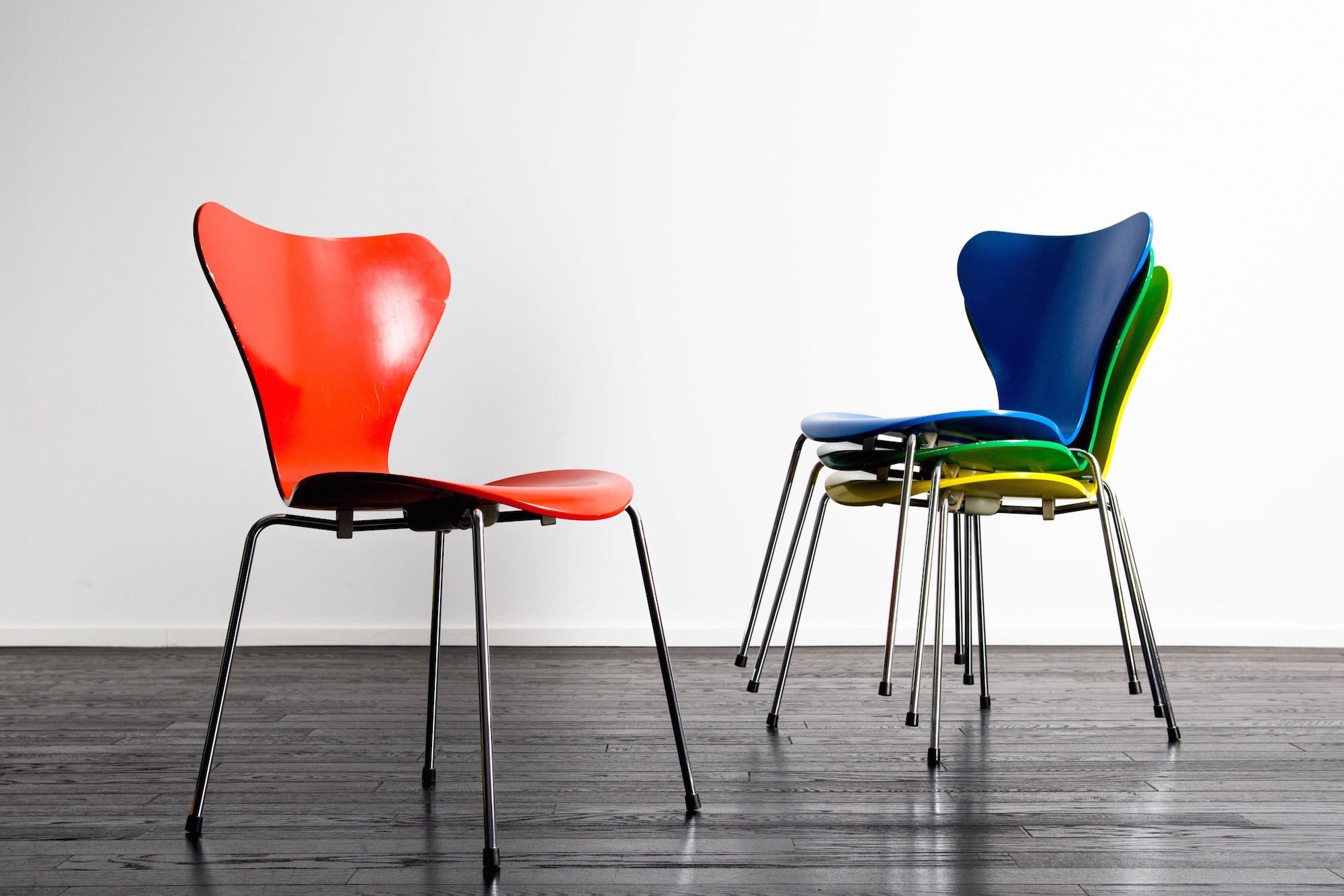 FH3107 Seven chair designed by Arne Jacobsen