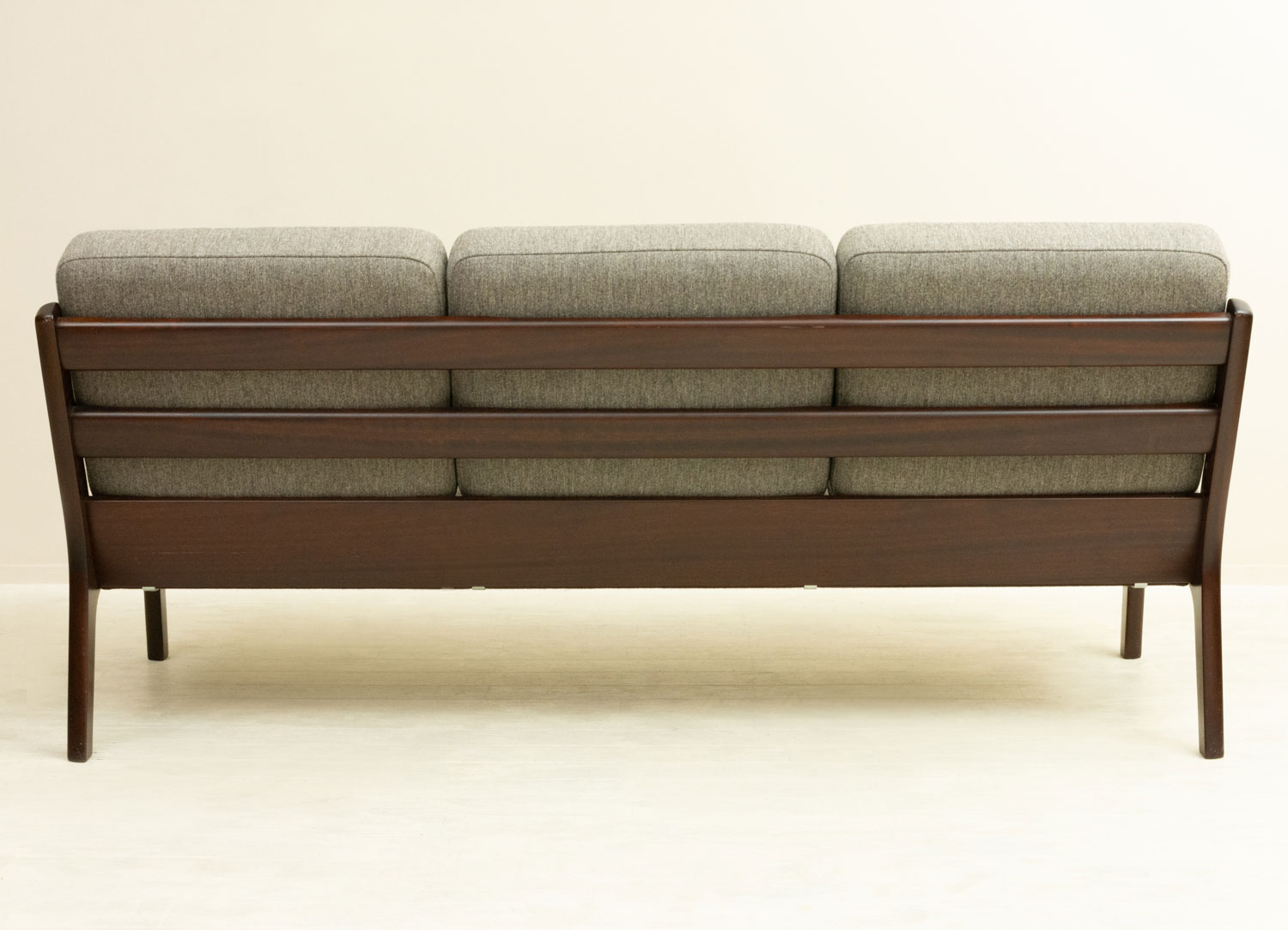 Ole Wanscherʥ졦󥷥㡼 #169 Senator 3seaters Sofa ̲ơե | ޥۥˡ̾ͳݤ