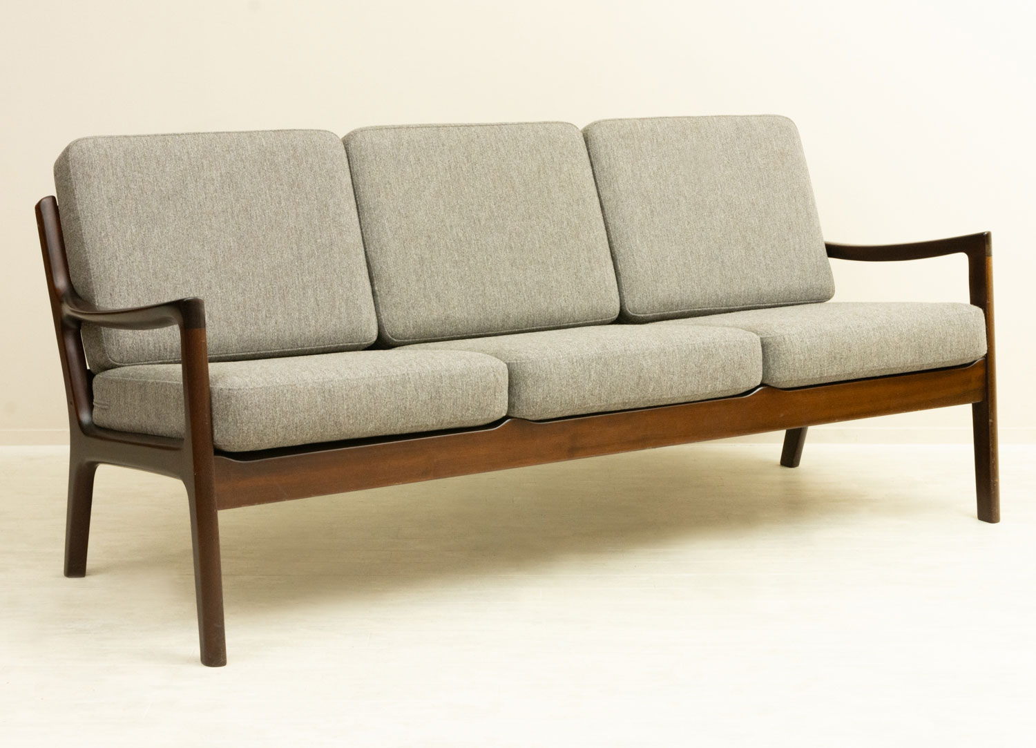 Ole Wanscherʥ졦󥷥㡼 #169 Senator 3seaters Sofa ̲ơե | ޥۥˡ̾ͳݤ