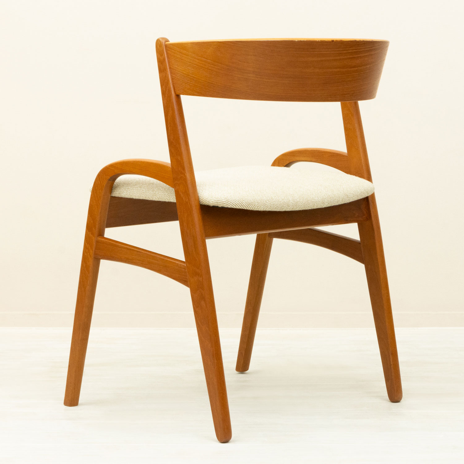 ��2�ӥ��åȡۥ����˥󥰥����� �̲�������ơ��� ������ ��Danish Teak Dining Chair