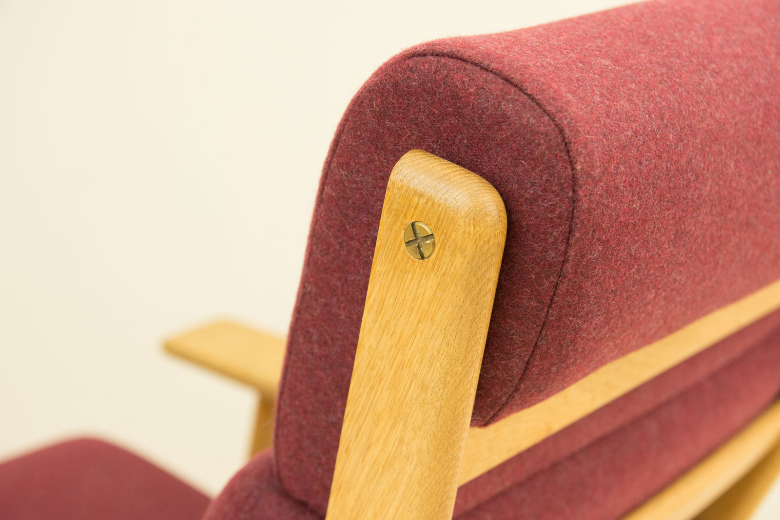 GE290A High back Chair by Hans J Wegner