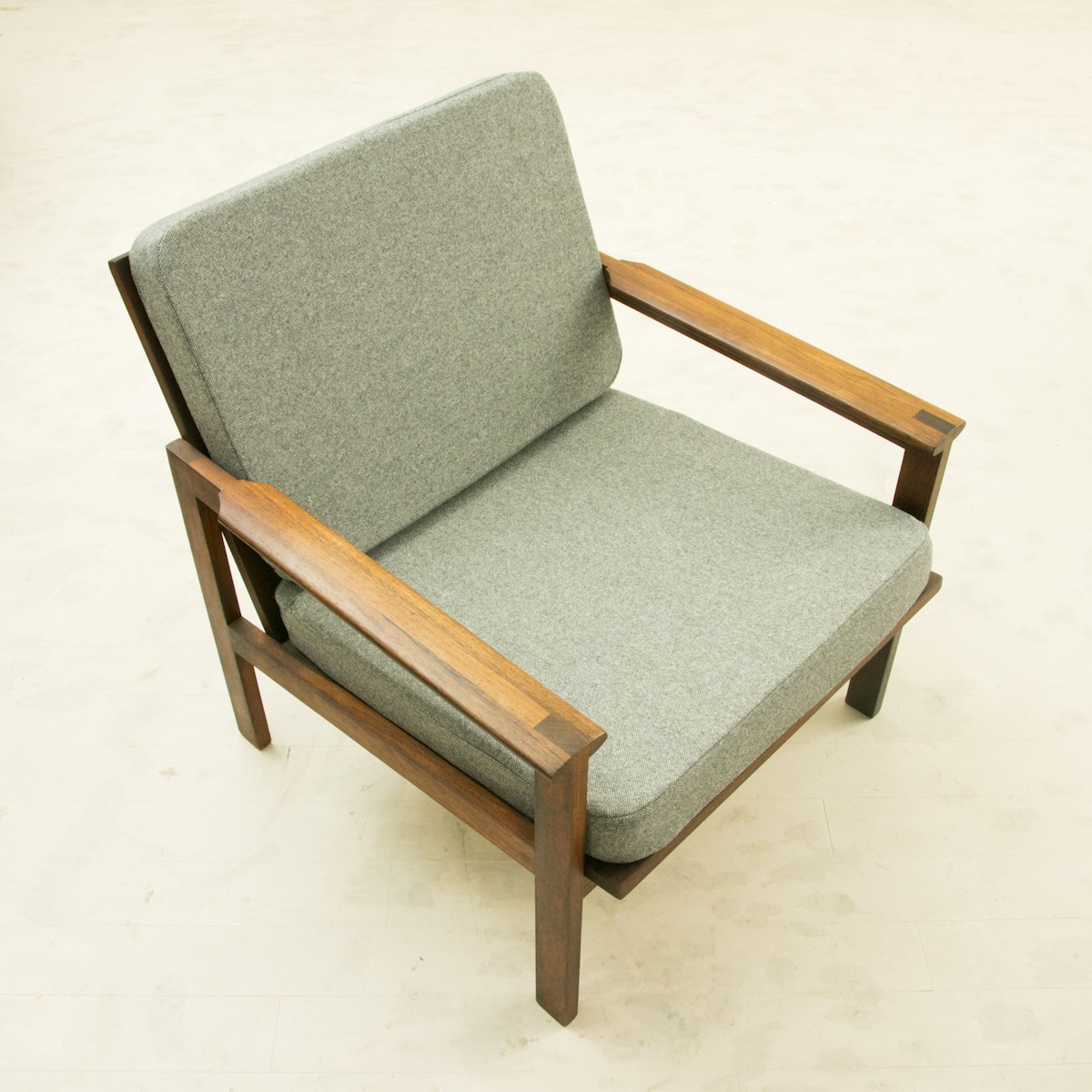 #4 Capella Chair by Illum Wikkelso