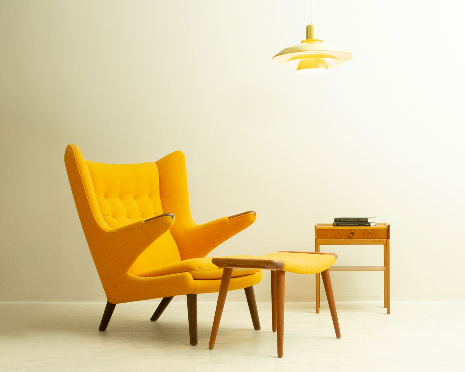 Hans J. Wegnerʥϥ󥹡Jʡ AP19 Bear Chair +&#160; PP120 Ottoman ̲ơ | ̾AP storenҡPP moblerҡࡦ٥