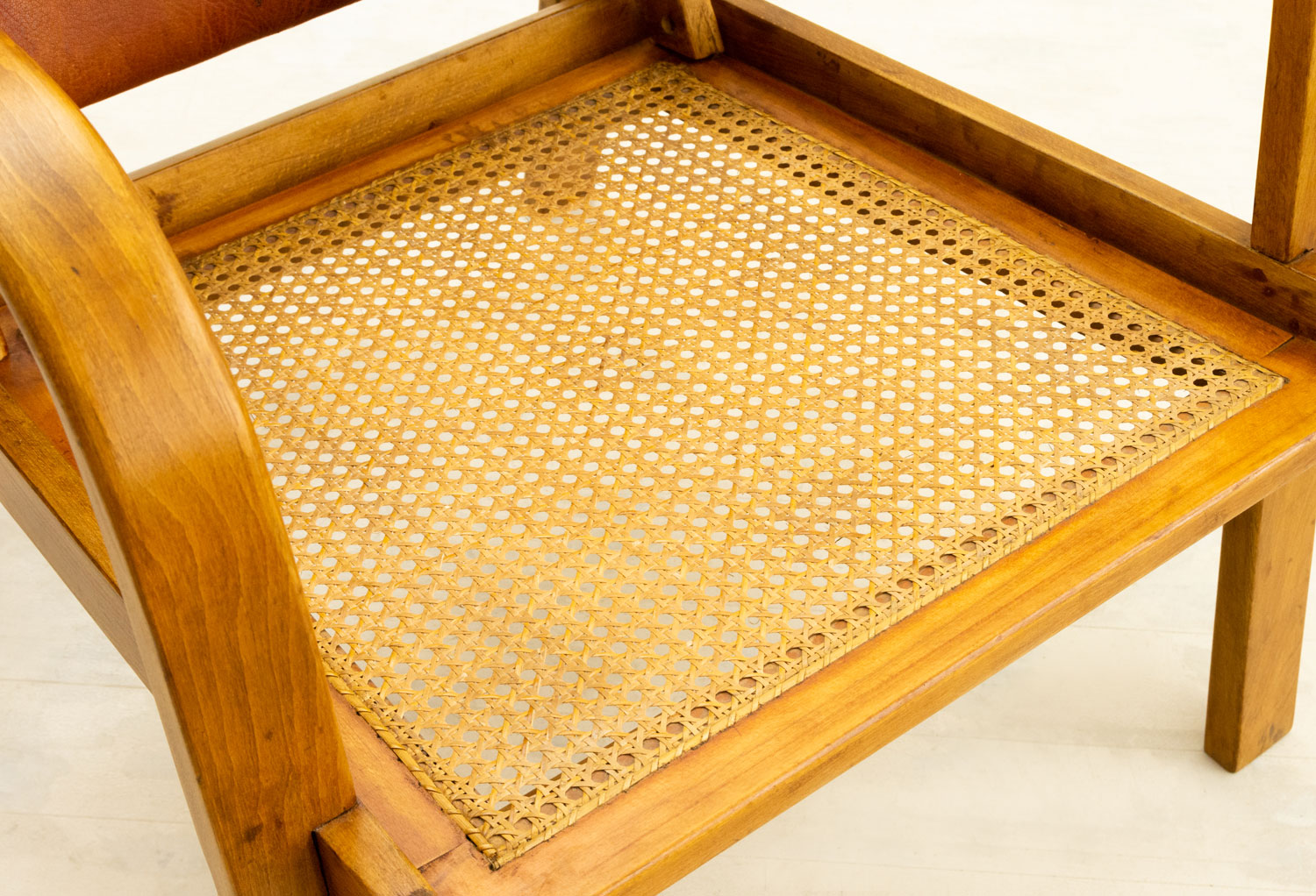 北欧ヴィンテージチェア Magnus Stephensen イージーチェア ビーチ レザー ラタン 北欧