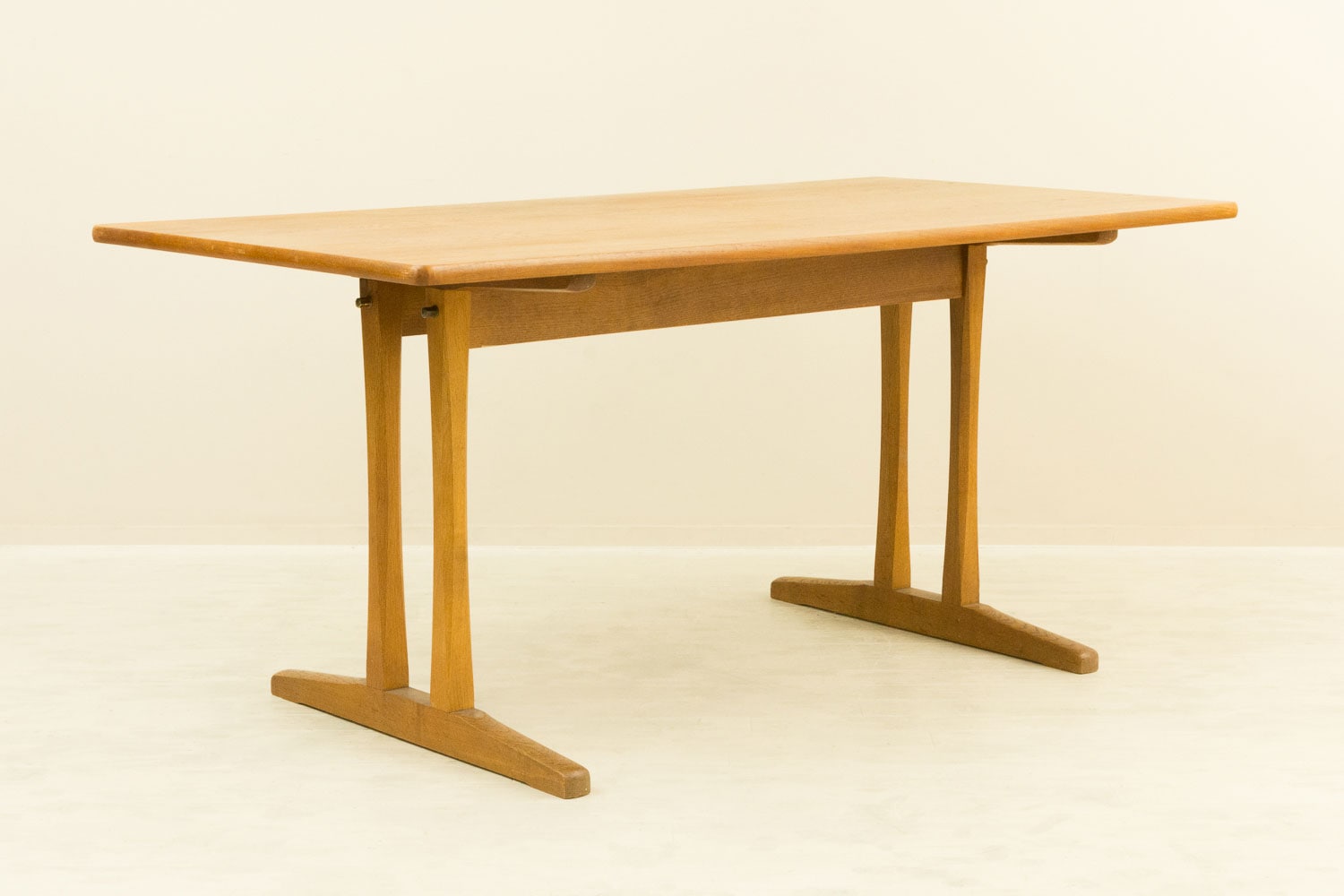 ボーエ・モーエンセン FDB社 チーク×オーク C18 ダイニングテーブル Borge Mogensen ダイニングテーブル C18 チーク オーク 北欧家具