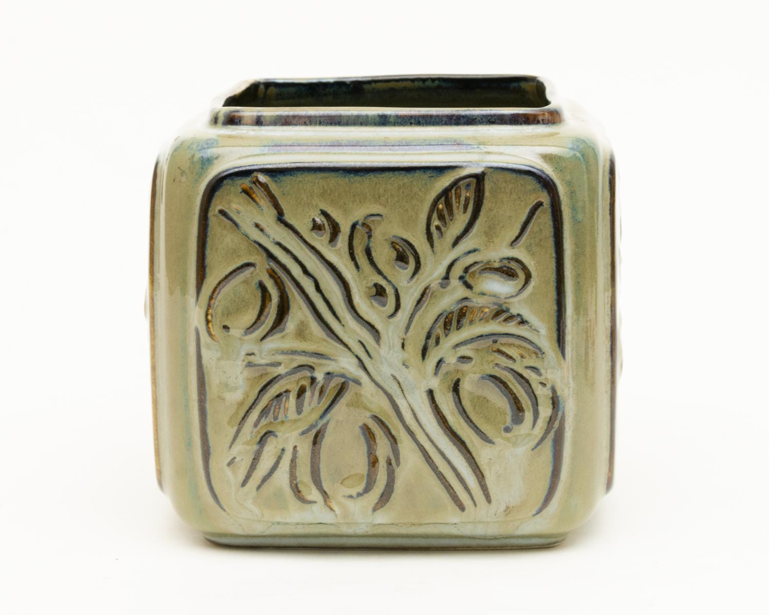 ӥ   ӡBing & Grndahl Vase ̲ơ ǥޡƫ