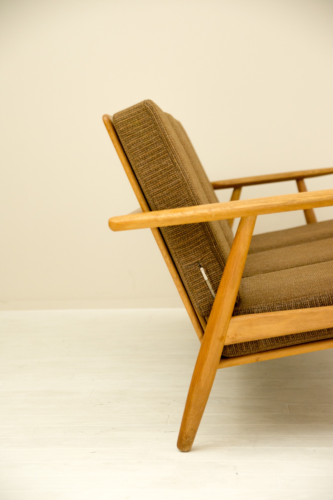GE240 3seater Sofa Hans J Wegner オーク 北欧家具 通販 CLOVERSKY