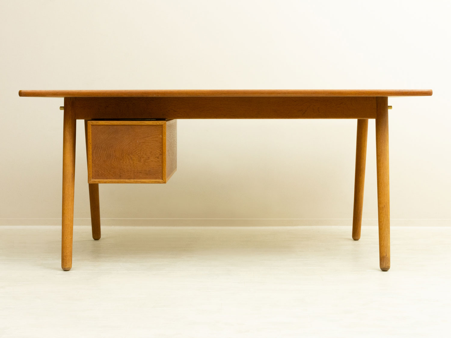 Poul M Volther��(�ݡ��롦�����륿��) Teak desk �̲�������ơ��� | �������ࡦ�ǥ���