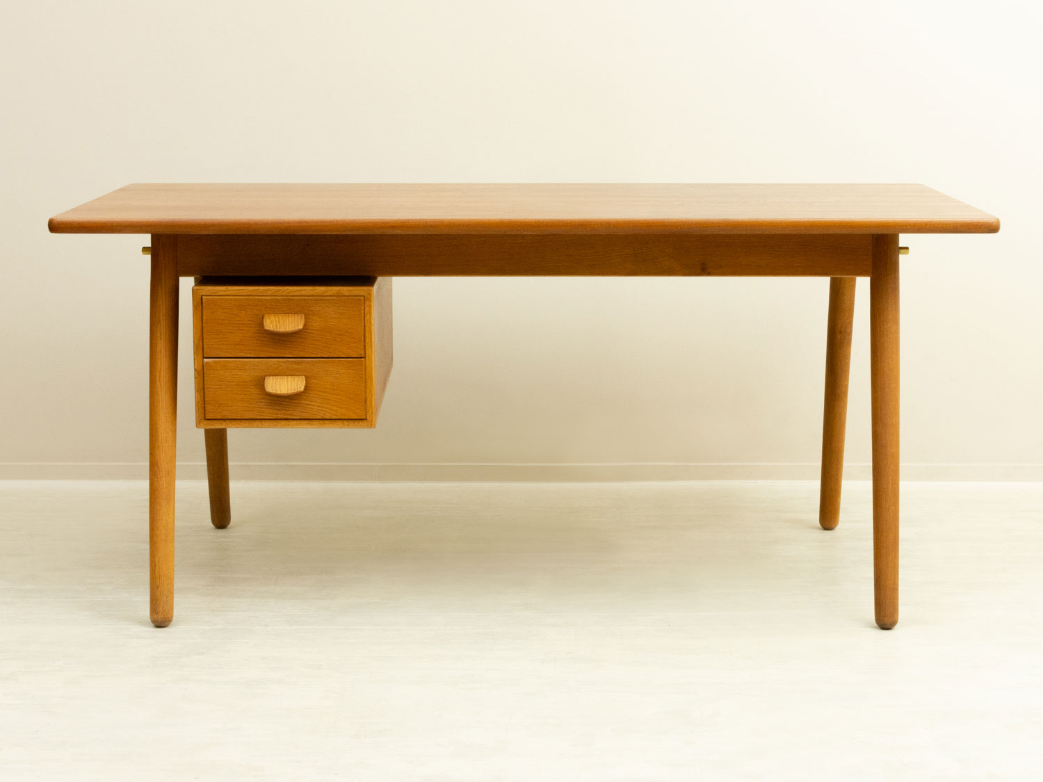 Poul M Volther��(�ݡ��롦�����륿��) Teak desk �̲�������ơ��� | �������ࡦ�ǥ���