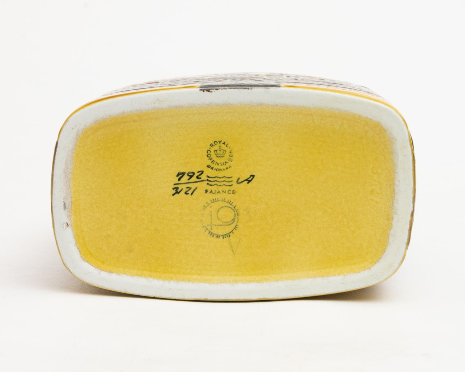 Royal Copenhagen ������륳�ڥ�ϡ����� Baca���꡼�� Vase ���� Johanne Gerber ��ϥ͡������С� �ǥ����� ������ơ��� 