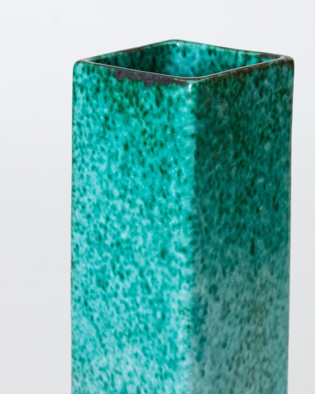 Vase �ե��١��� ���� ������� �̲��ӥ�ơ������� �ִ� ���꡼������