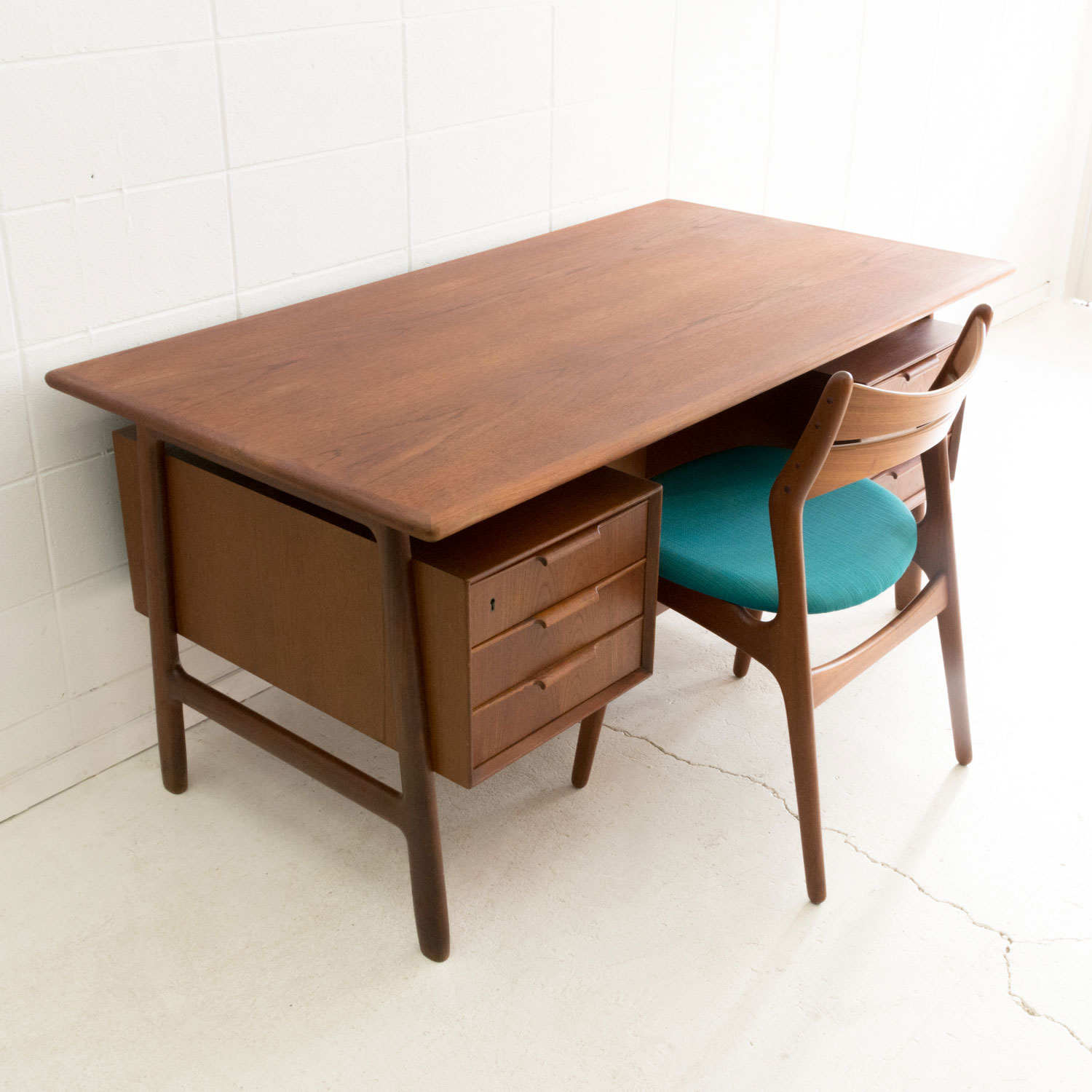 ゆめのなか机　美品　ビンテージ　北欧カントリー　韓国雑貨 Omann Jun モデル75 デスク チーク 北欧ビンテージ家具CLOVERKY