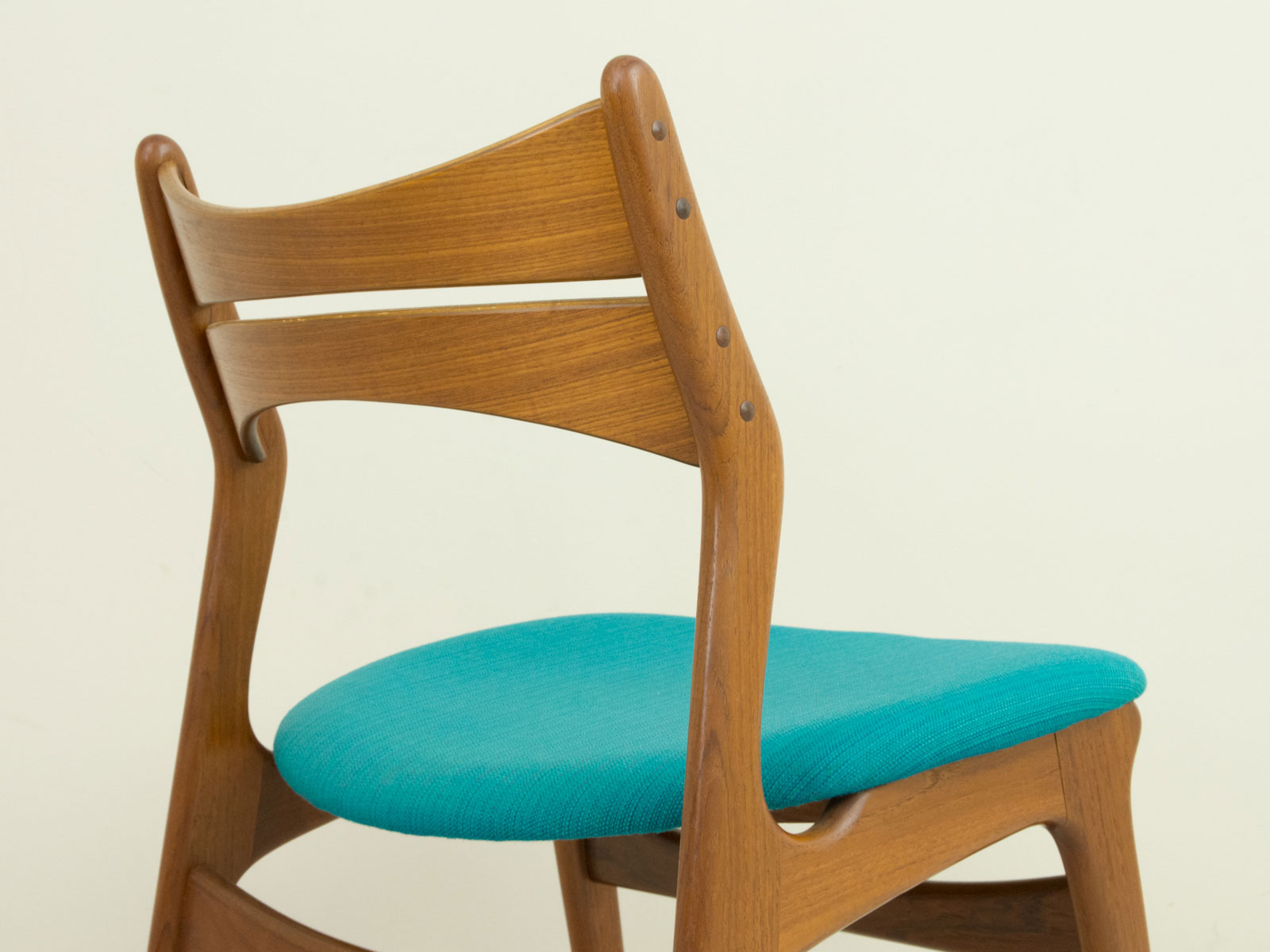 ��2�ӥ��åȡ�OUTLET�ۥ���å����Хå� #310 �����˥󥰥�������#310 Dining Chair by Erik Buck �̲�������ơ���