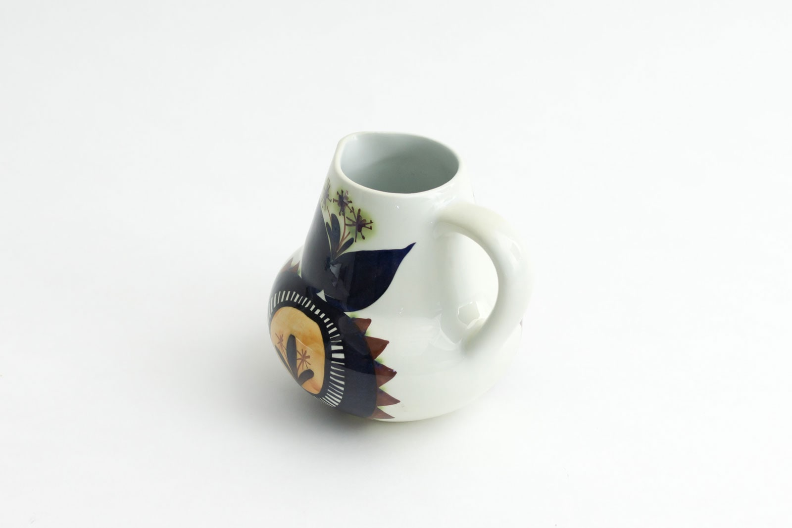 Jug designed by Marianne Johnson