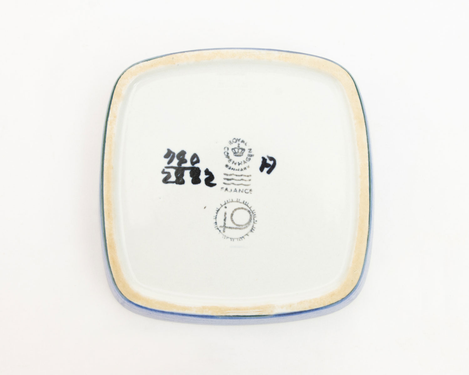 Royal Copenhagen ������륳�ڥ�ϡ����� ���� Baca Dish by Johanne Gerber �̲�������ơ���ƫ�� 11cm
