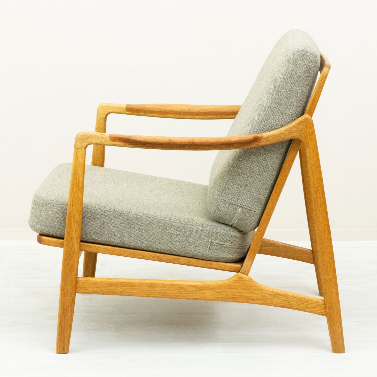 Tove & Edv. Kindt-Larsen Easy Chair �̲�������ơ��������� | �����������������������ࡦ��������